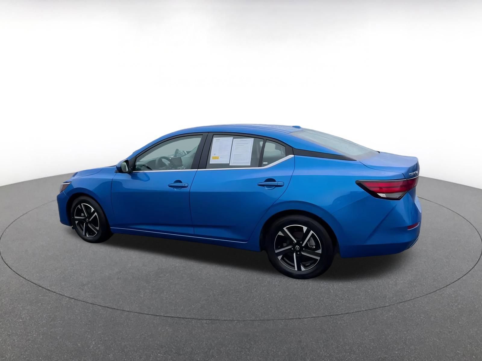 Thumbnail: 2024 Nissan Sentra - 10