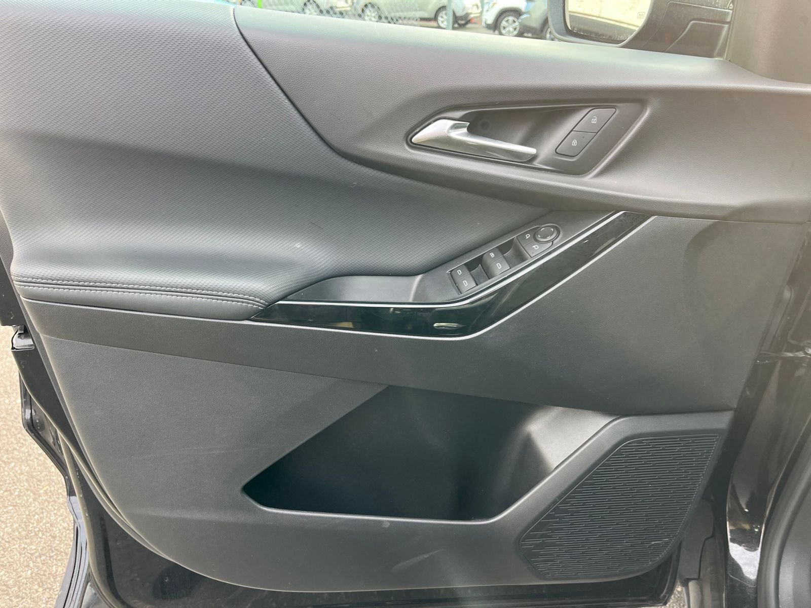 Thumbnail: 2025 Chevrolet Equinox - 20