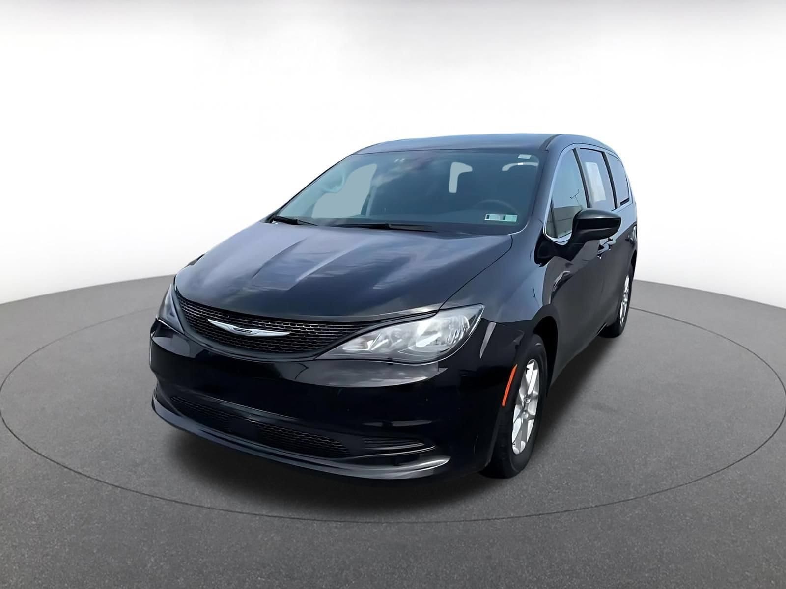 Thumbnail: 2024 Chrysler Voyager - 5