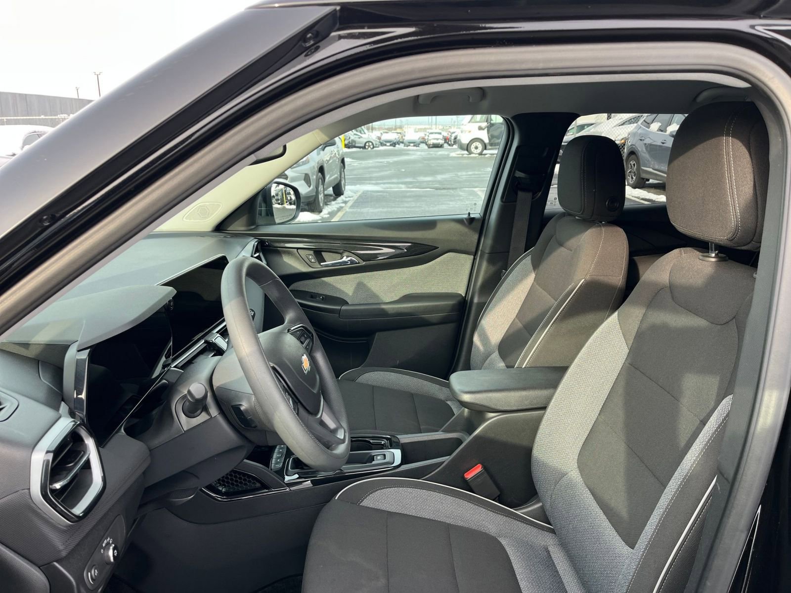 Thumbnail: 2025 Chevrolet TrailBlazer - 34