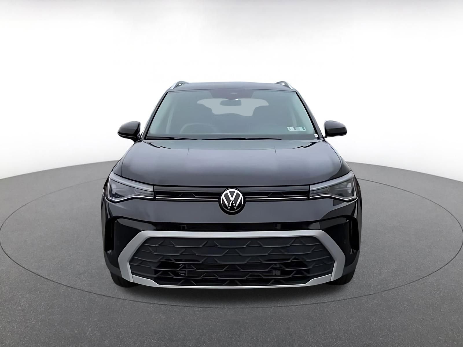 Thumbnail: 2025 Volkswagen Taos - 5