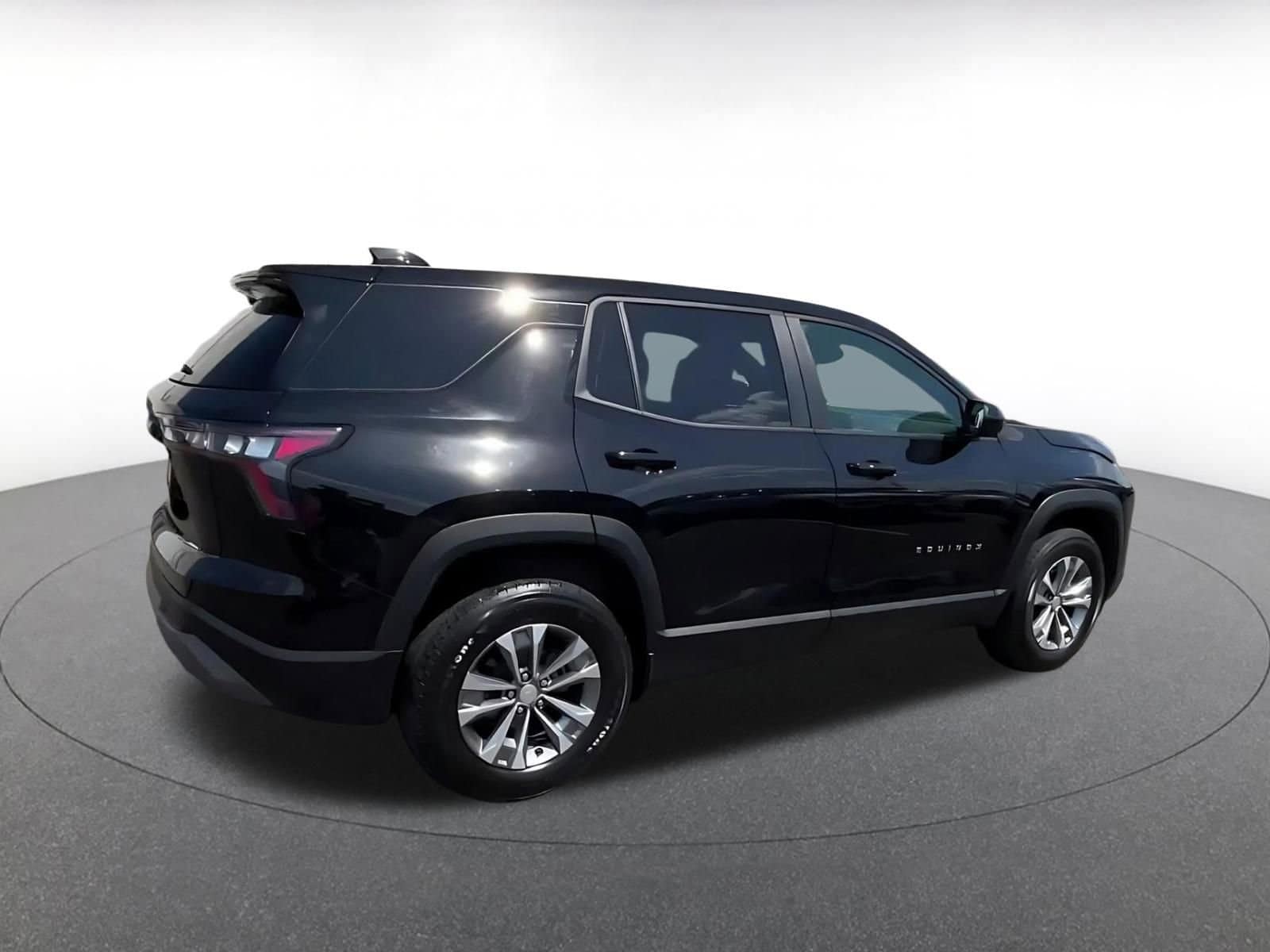 Thumbnail: 2025 Chevrolet Equinox - 15