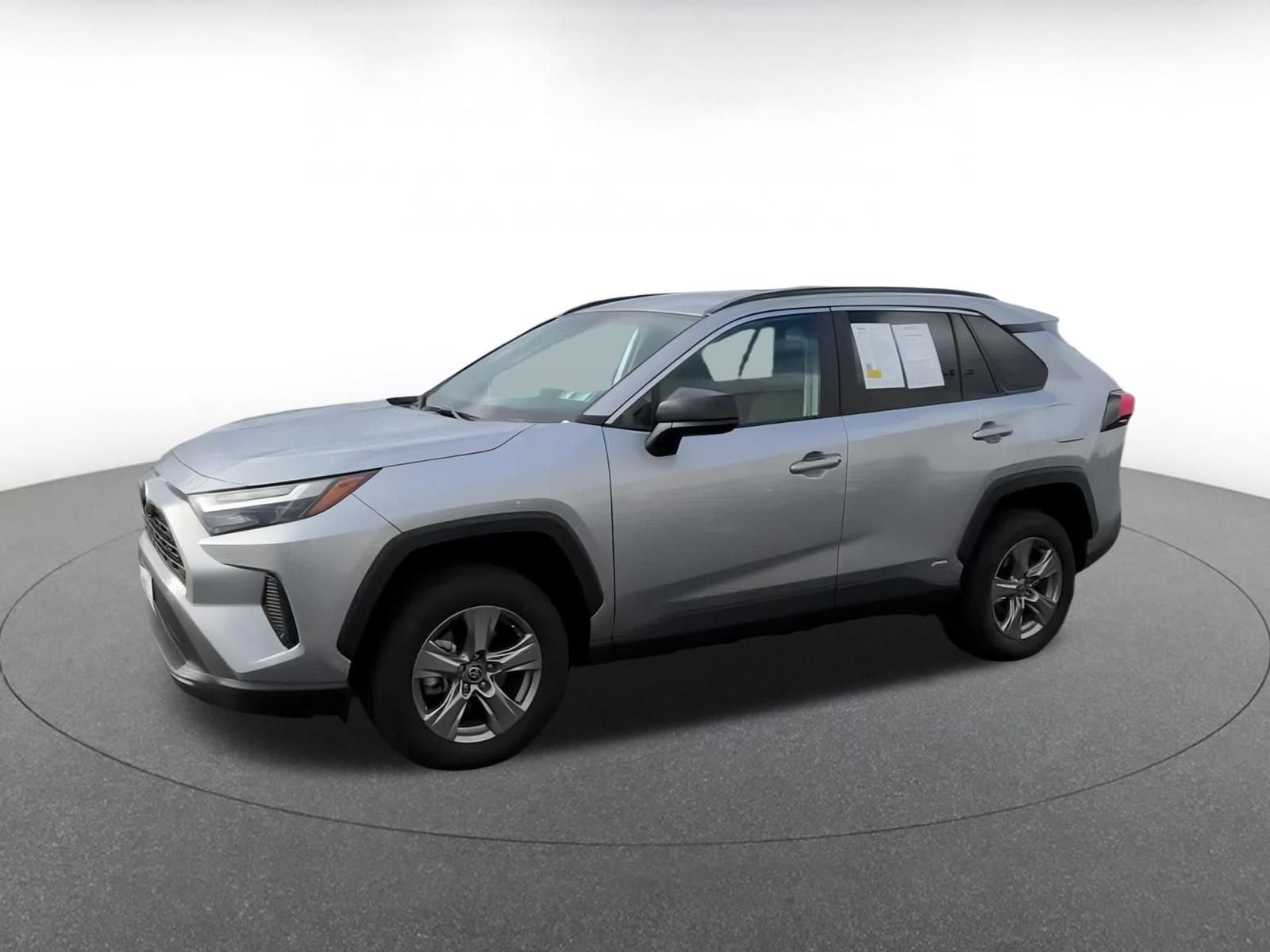 Thumbnail: 2025 Toyota RAV4 - 7