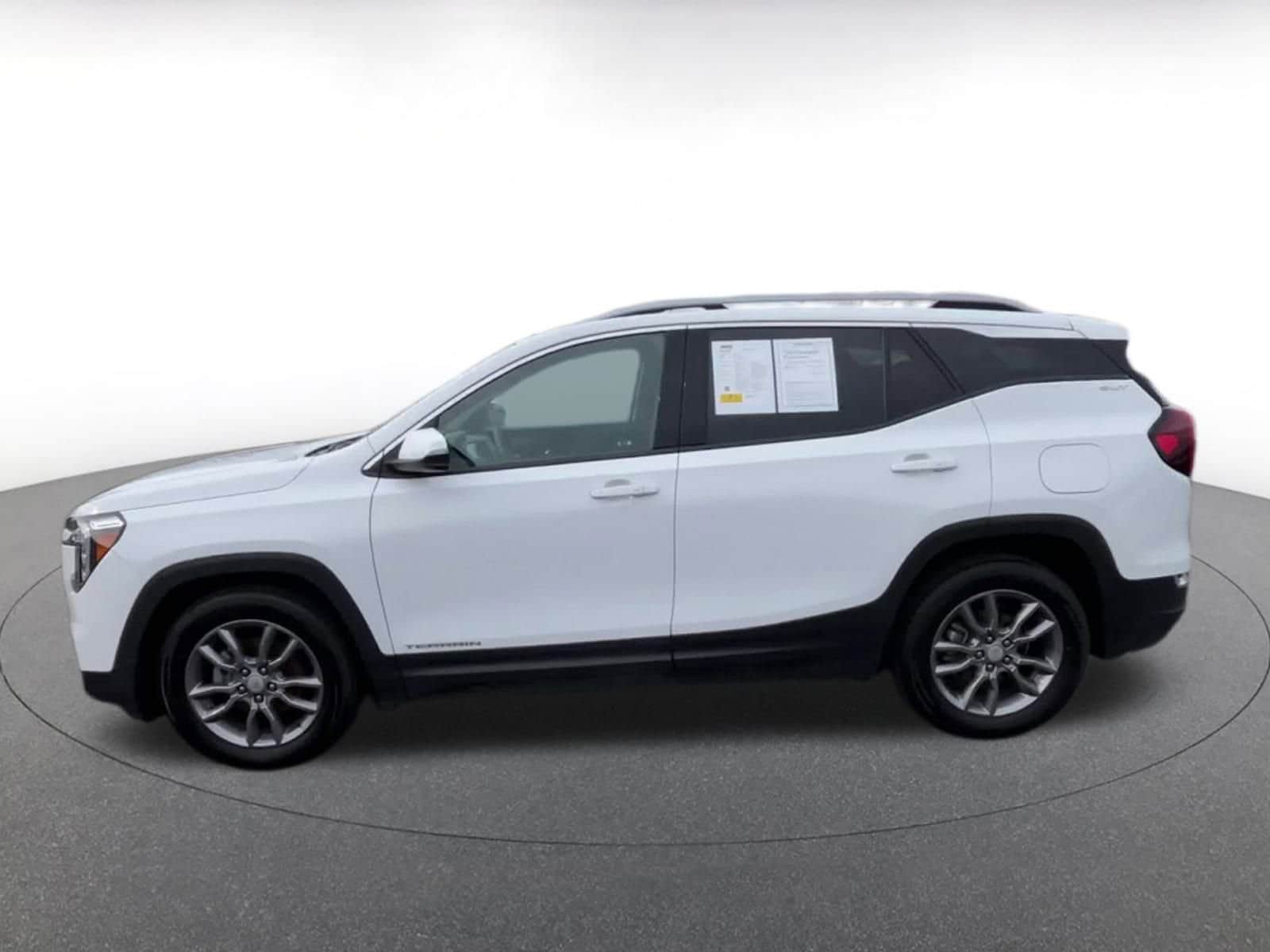 Thumbnail: 2023 GMC Terrain - 8