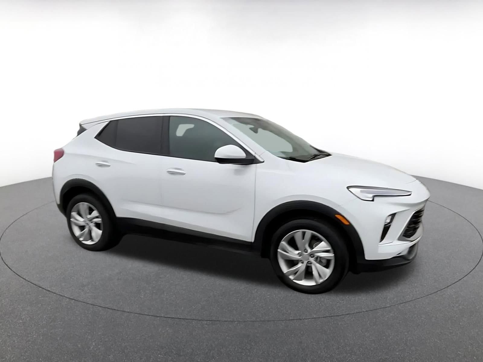 Thumbnail: 2025 Buick Encore GX - 2