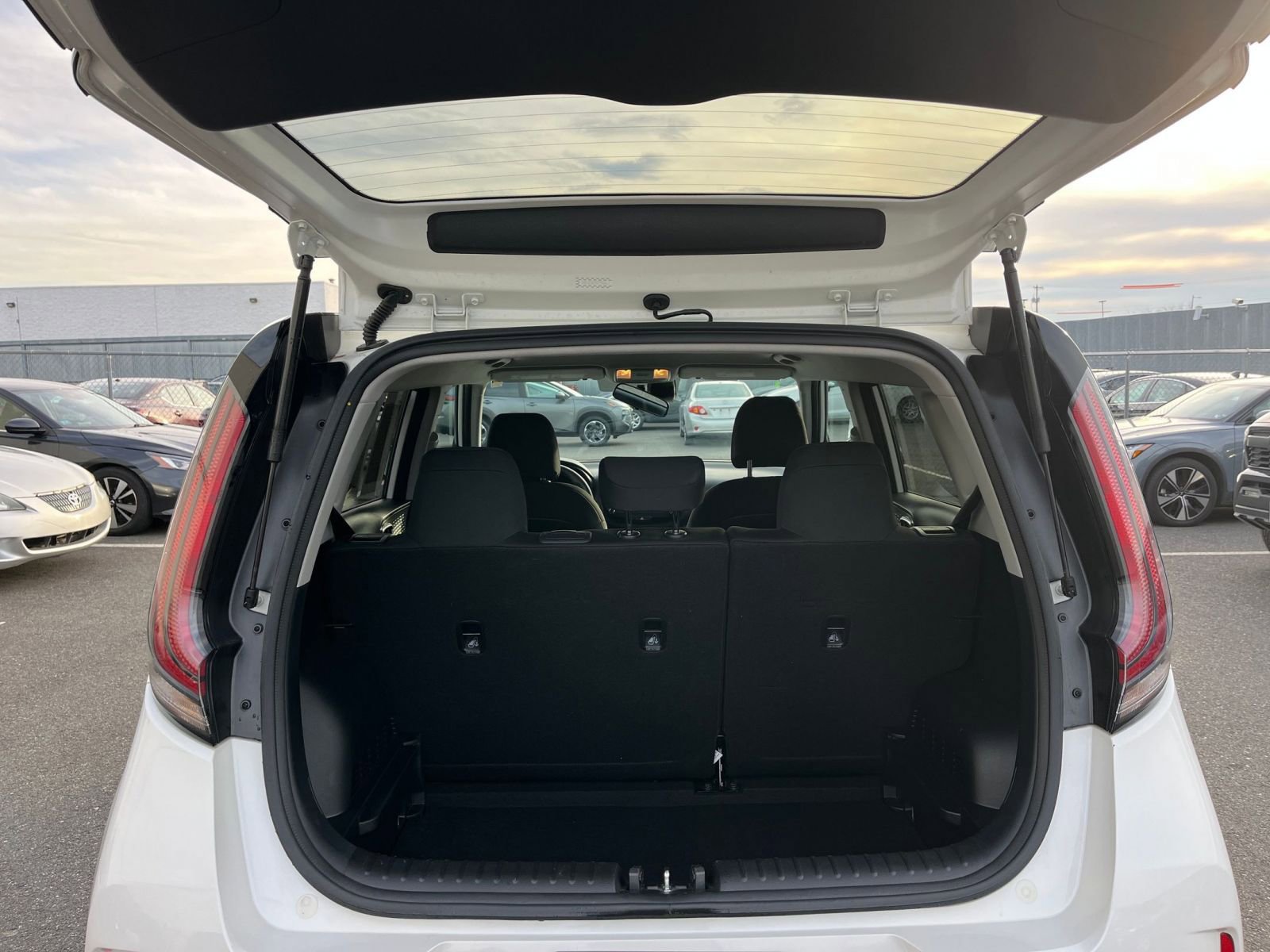 Thumbnail: 2025 Kia Soul - 29