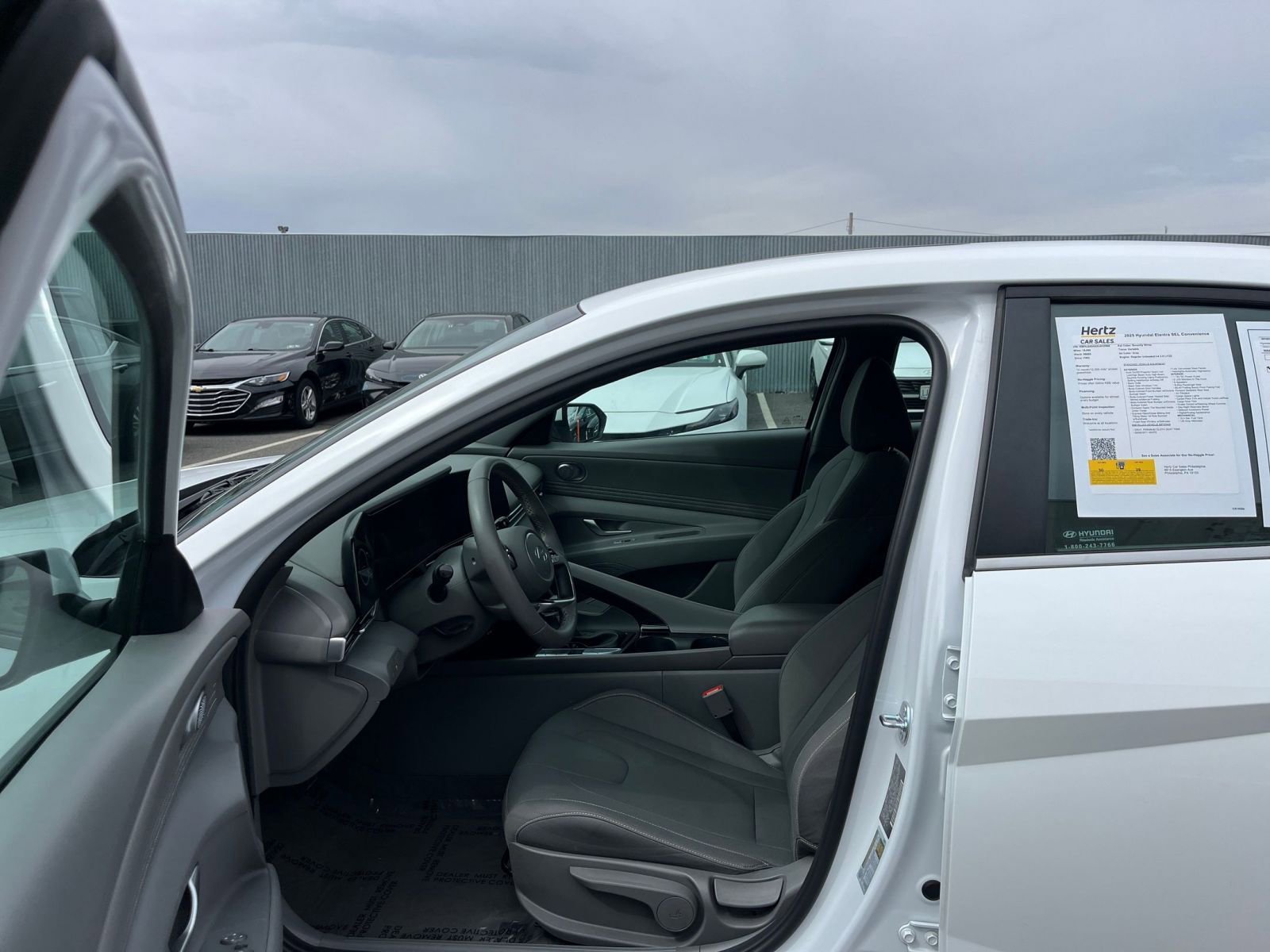 Thumbnail: 2025 Hyundai Elantra - 27