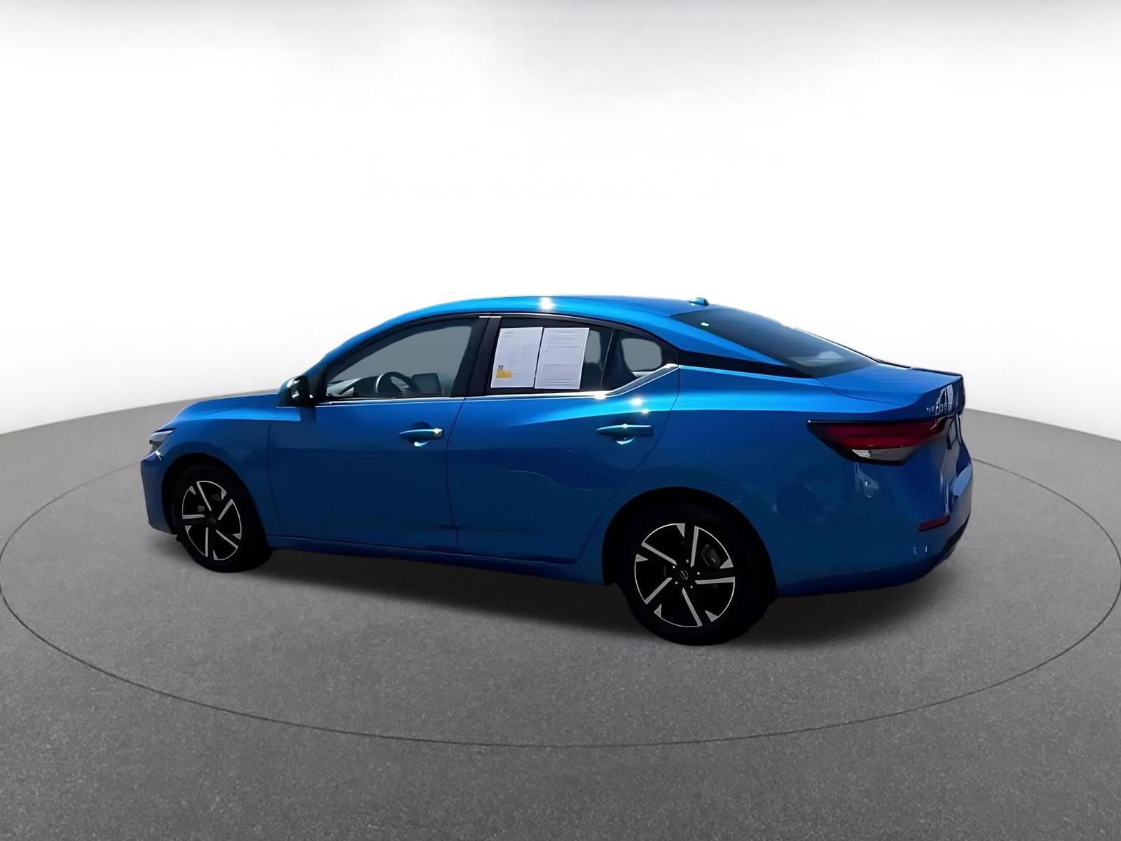 Thumbnail: 2025 Nissan Sentra - 12