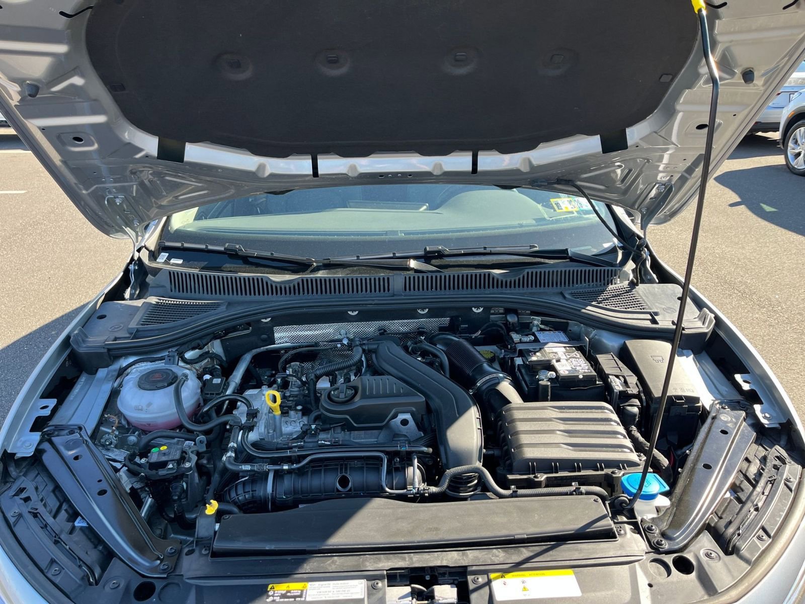 Thumbnail: 2025 Volkswagen Jetta - 31