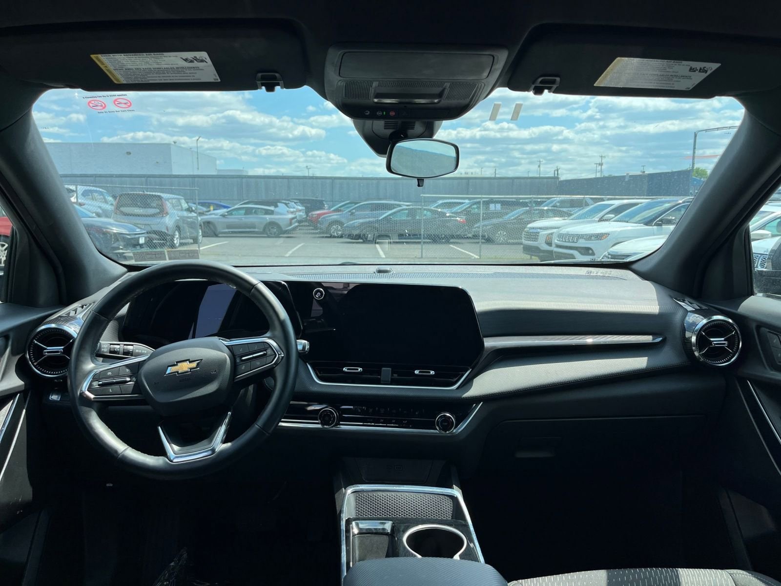 Thumbnail: 2025 Chevrolet Equinox - 33