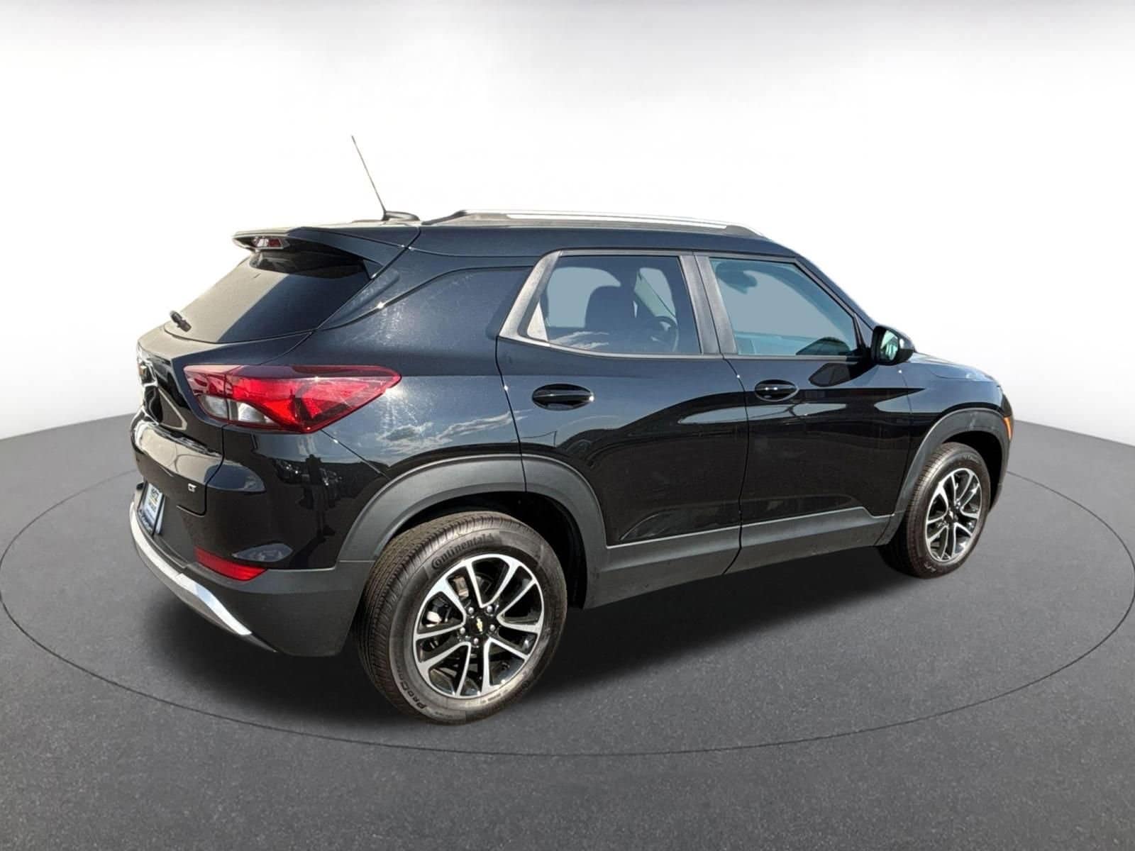 Thumbnail: 2025 Chevrolet TrailBlazer - 10