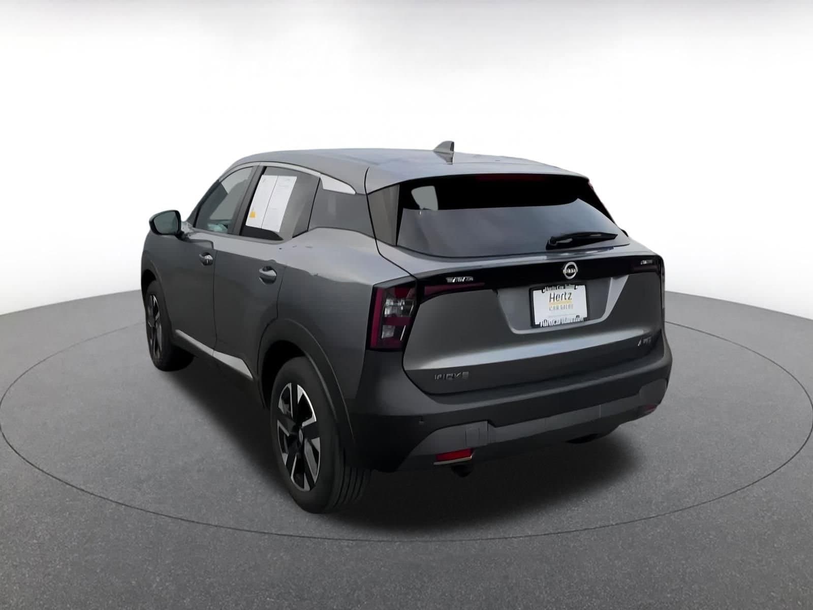 Thumbnail: 2025 Nissan Kicks - 11