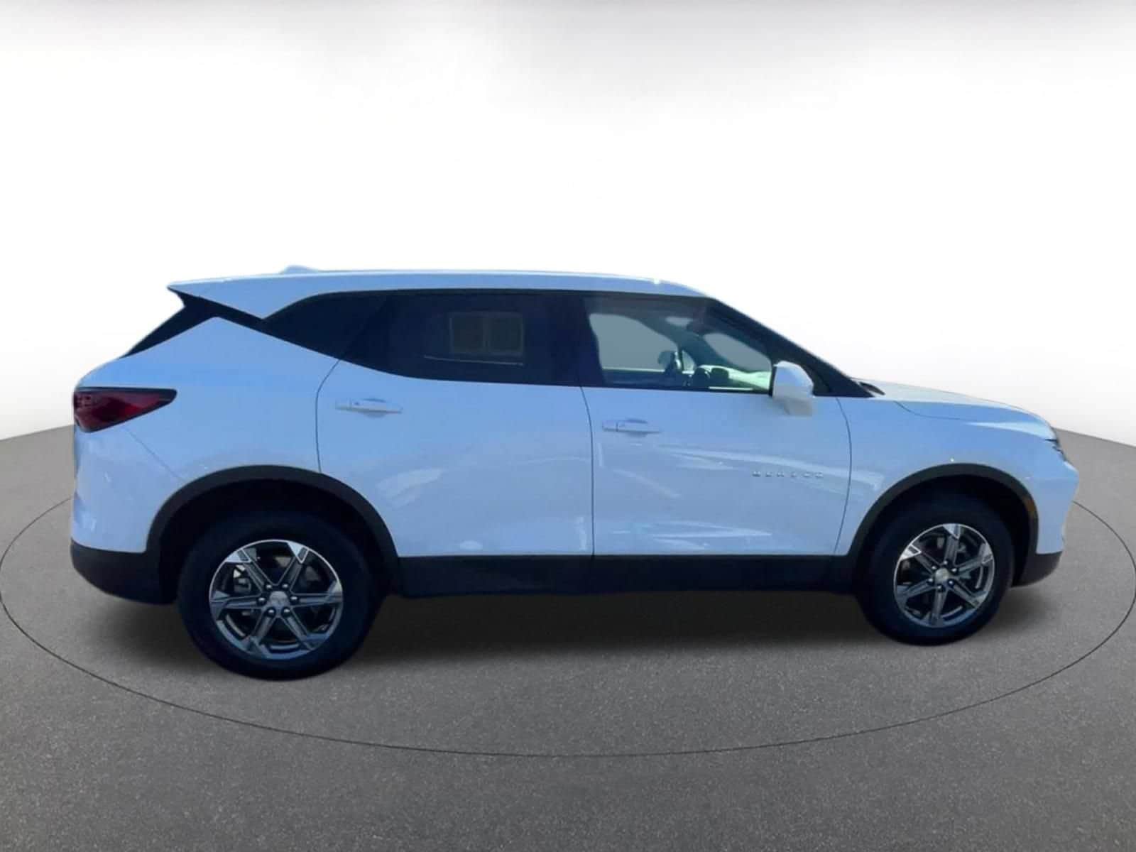 Thumbnail: 2025 Chevrolet Blazer - 15