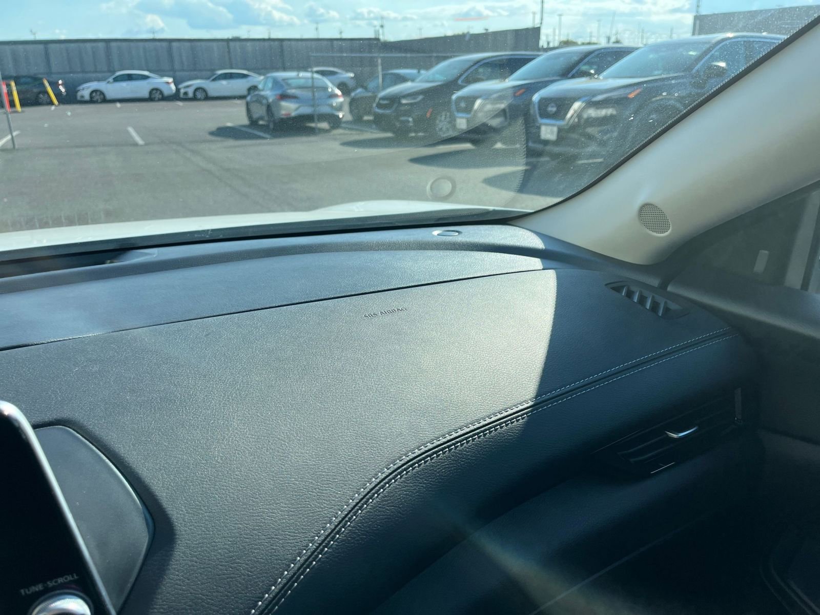 Thumbnail: 2024 Nissan Sentra - 34