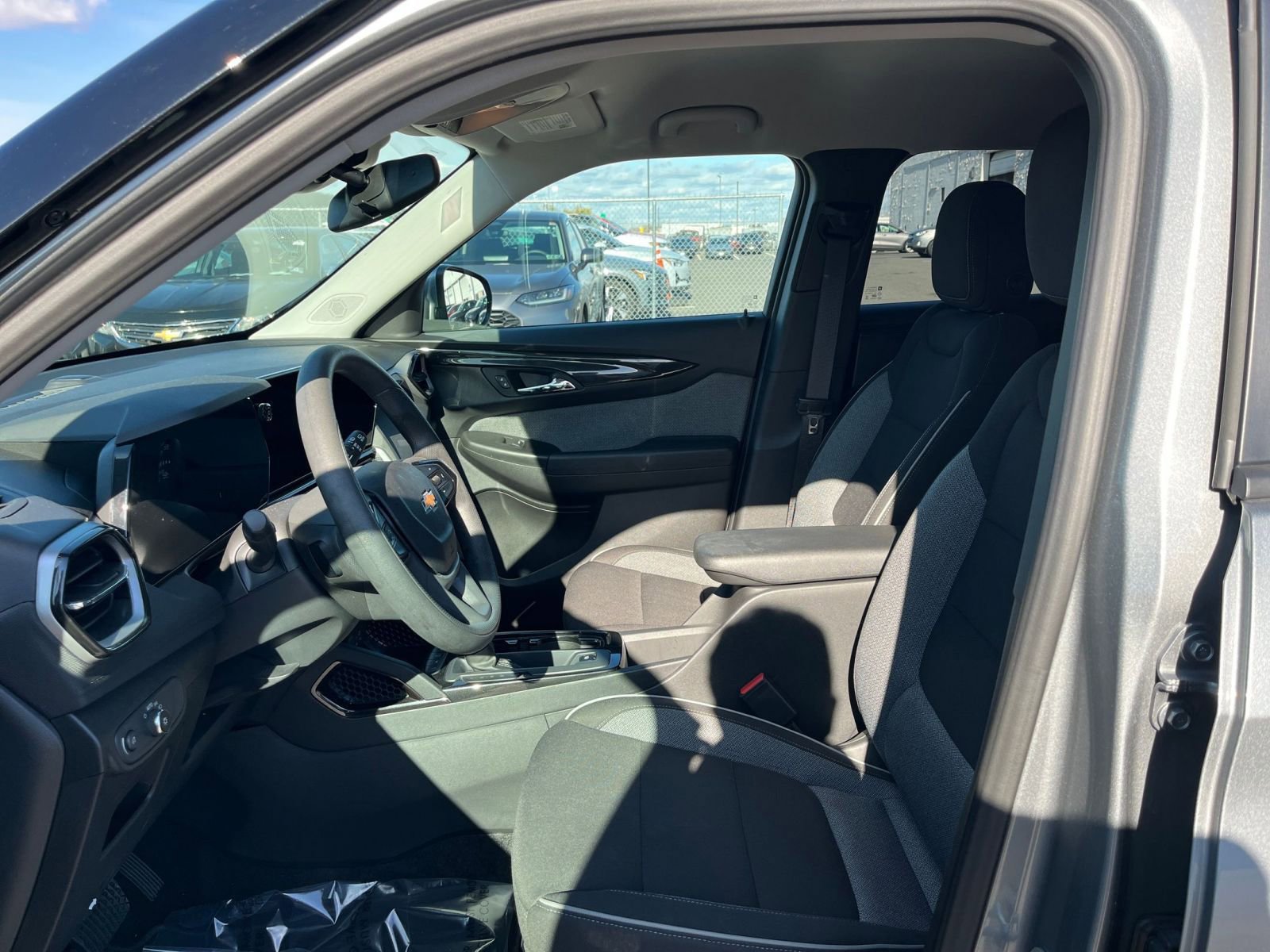 Thumbnail: 2025 Chevrolet TrailBlazer - 25