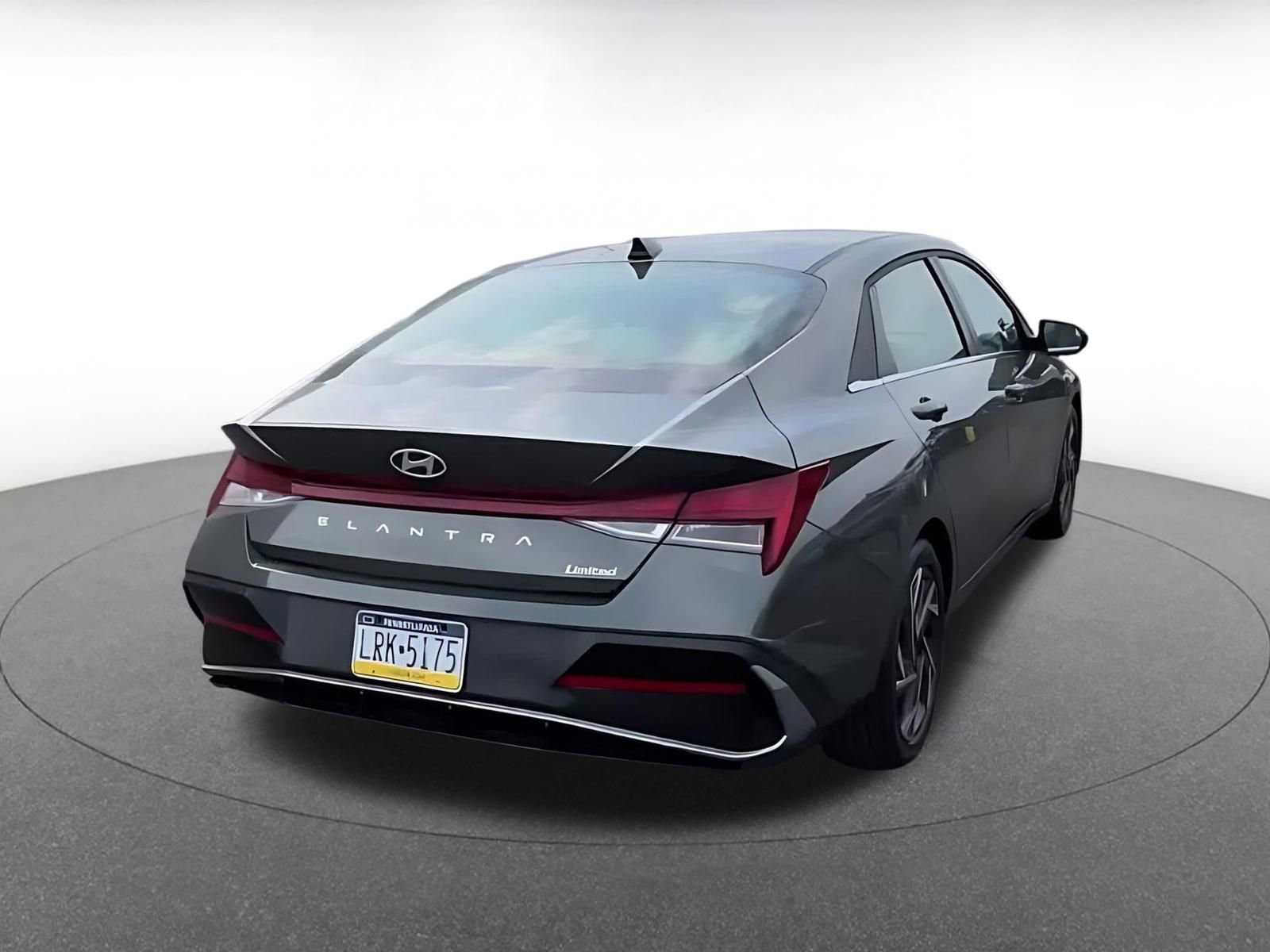 Thumbnail: 2025 Hyundai Elantra - 13