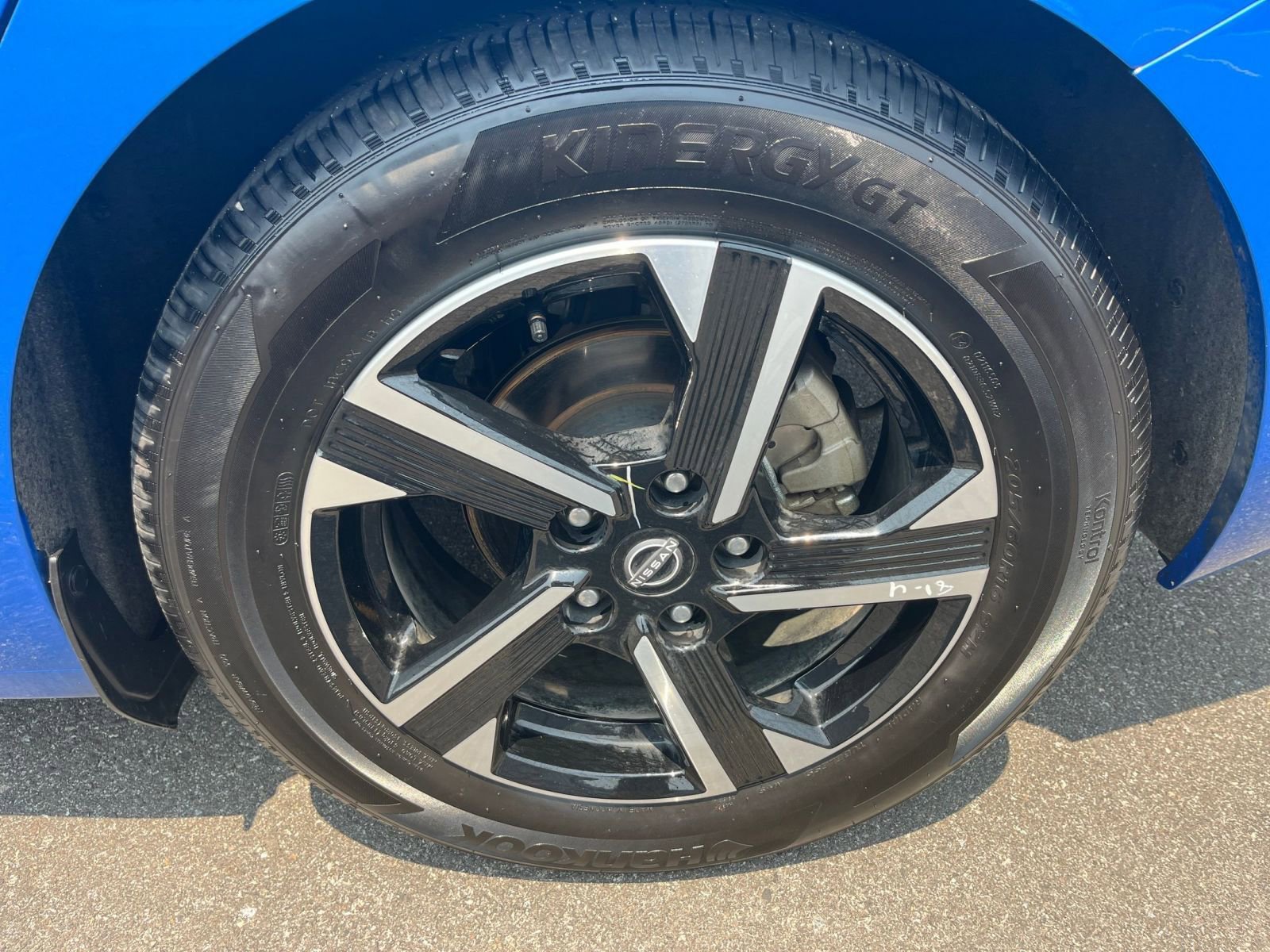 2024 Nissan Sentra SV 29