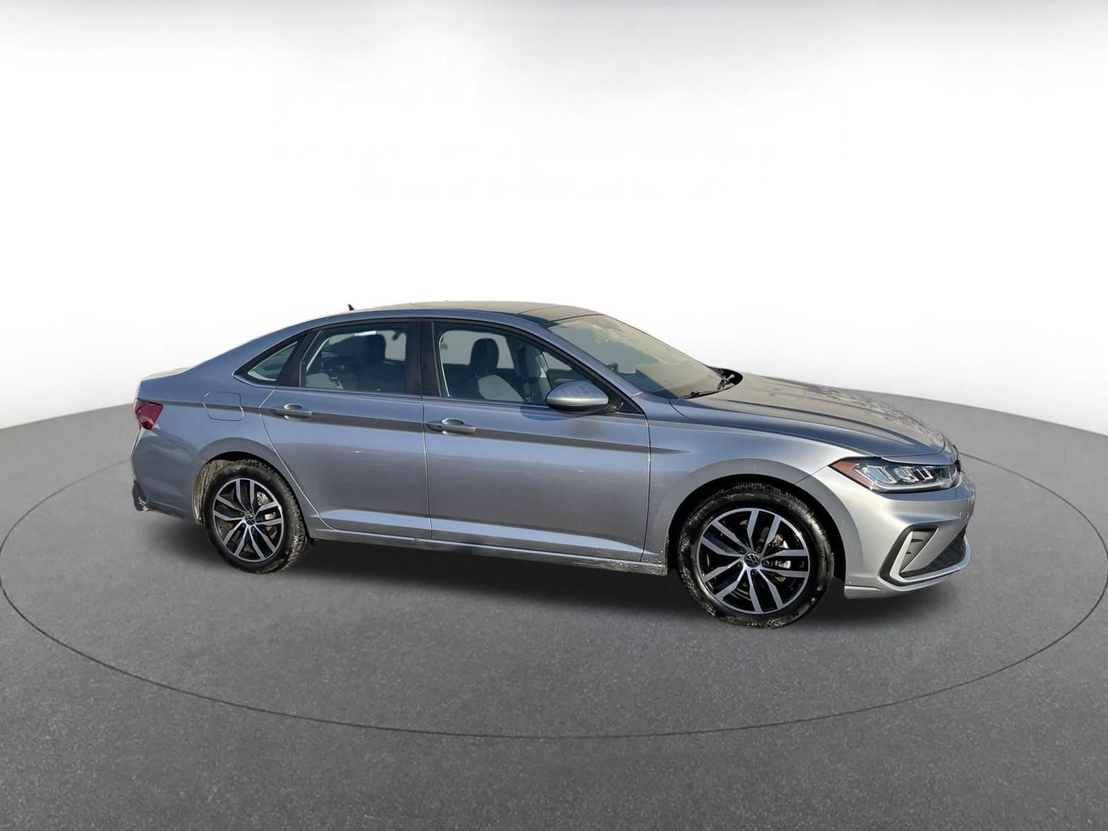 Thumbnail: 2025 Volkswagen Jetta - 1