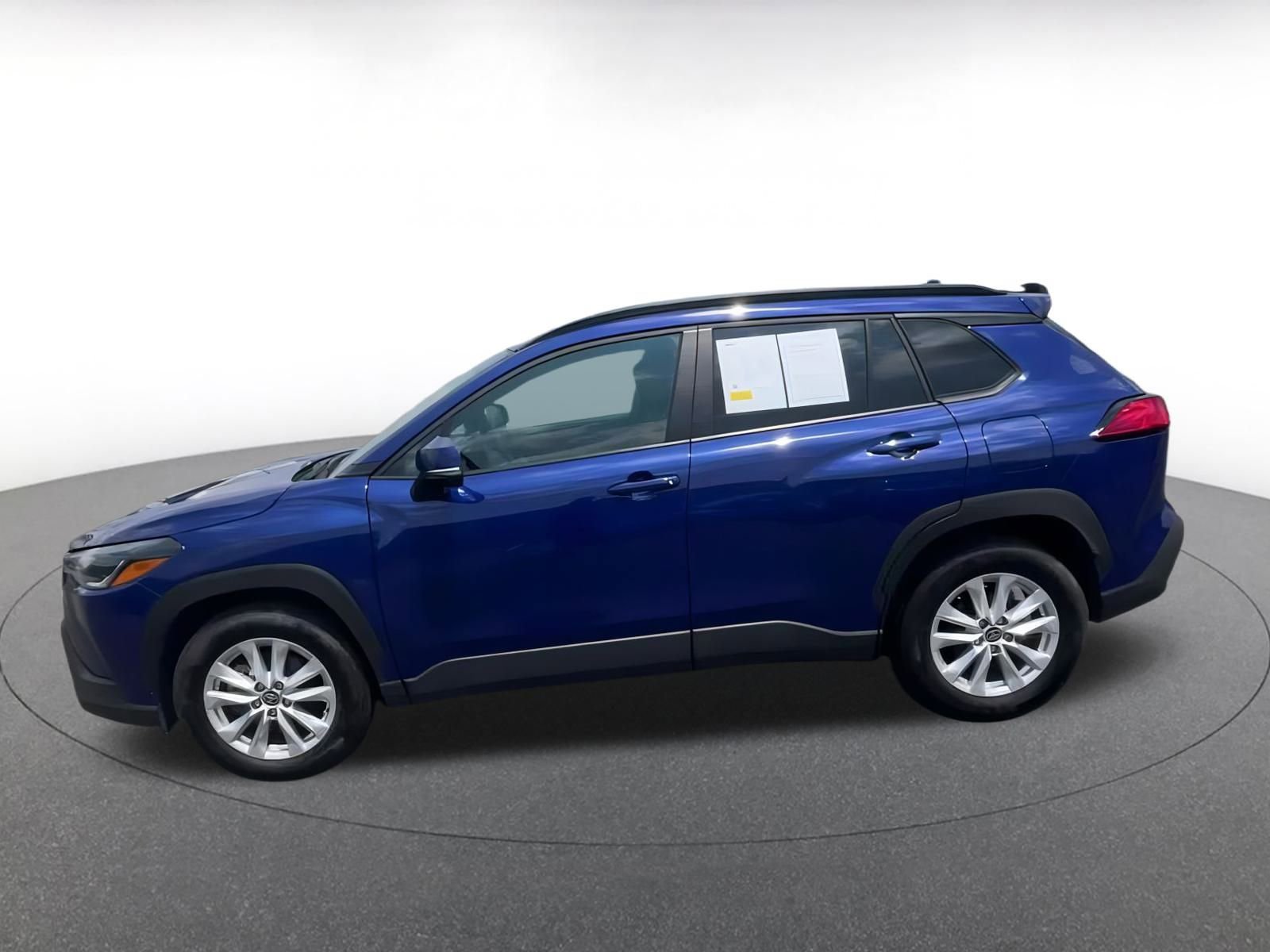 Thumbnail: 2024 Toyota Corolla Cross - 8
