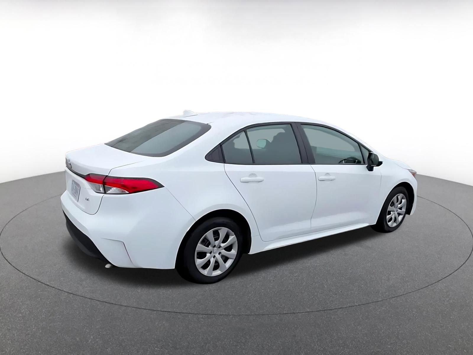 Thumbnail: 2025 Toyota Corolla - 15