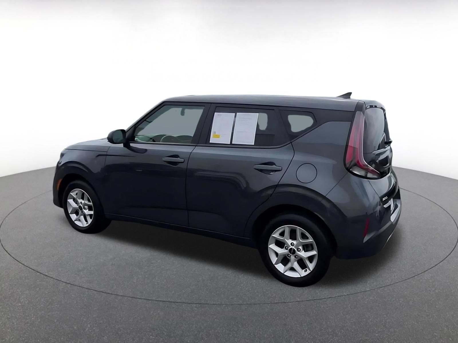 Thumbnail: 2025 Kia Soul - 10