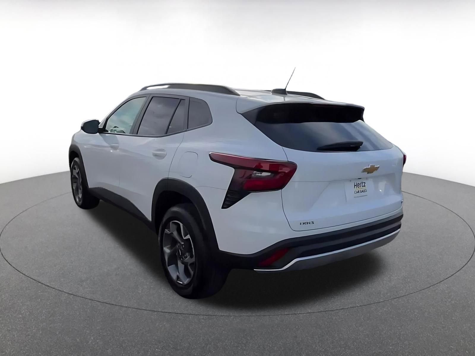 Thumbnail: 2025 Chevrolet Trax - 11