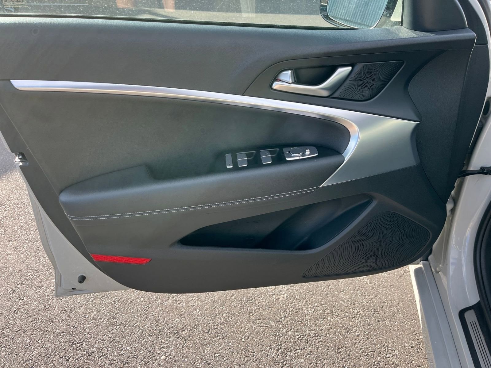 Thumbnail: 2025 Genesis G70 - 20