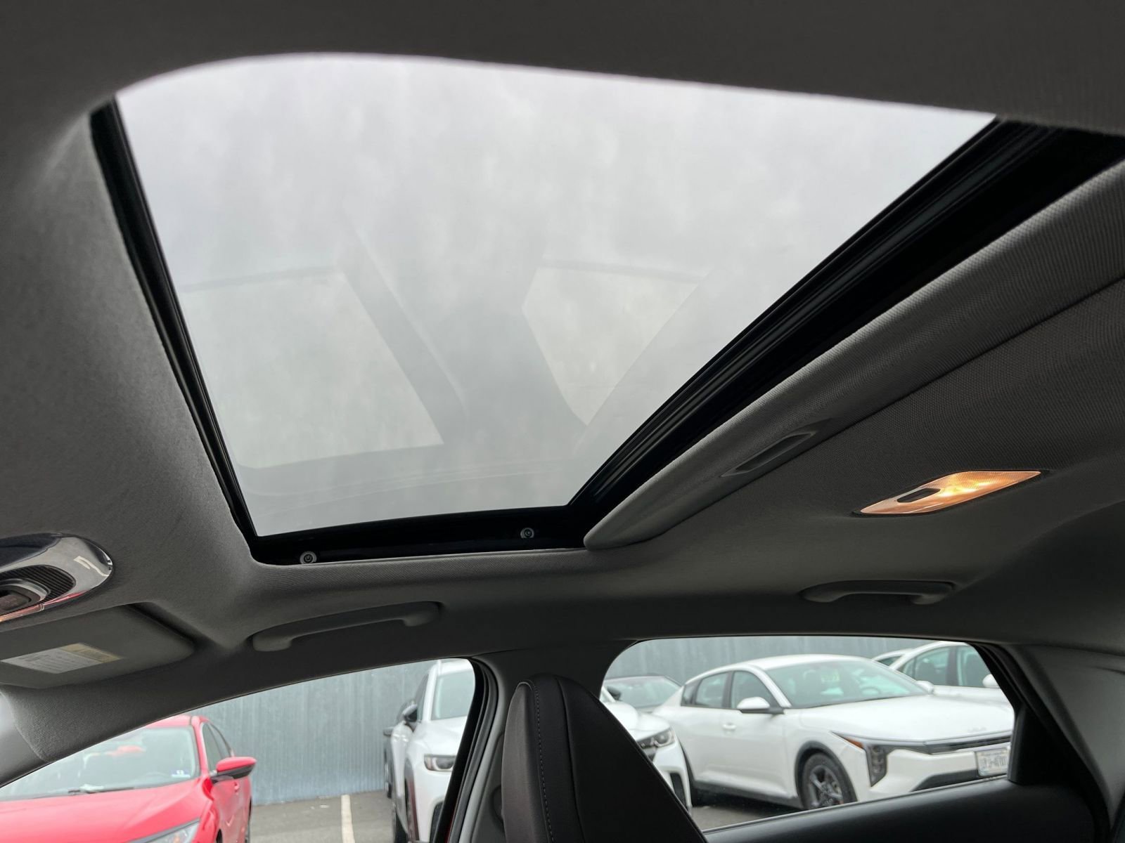Thumbnail: 2025 Hyundai Elantra - 30