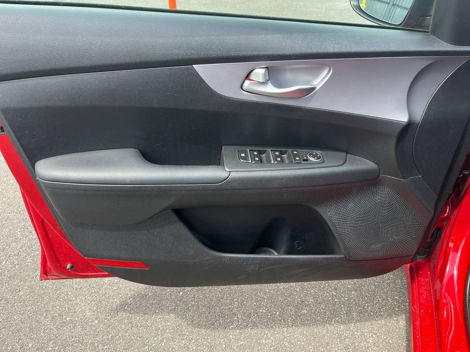 Thumbnail: 2024 Kia Forte - 20
