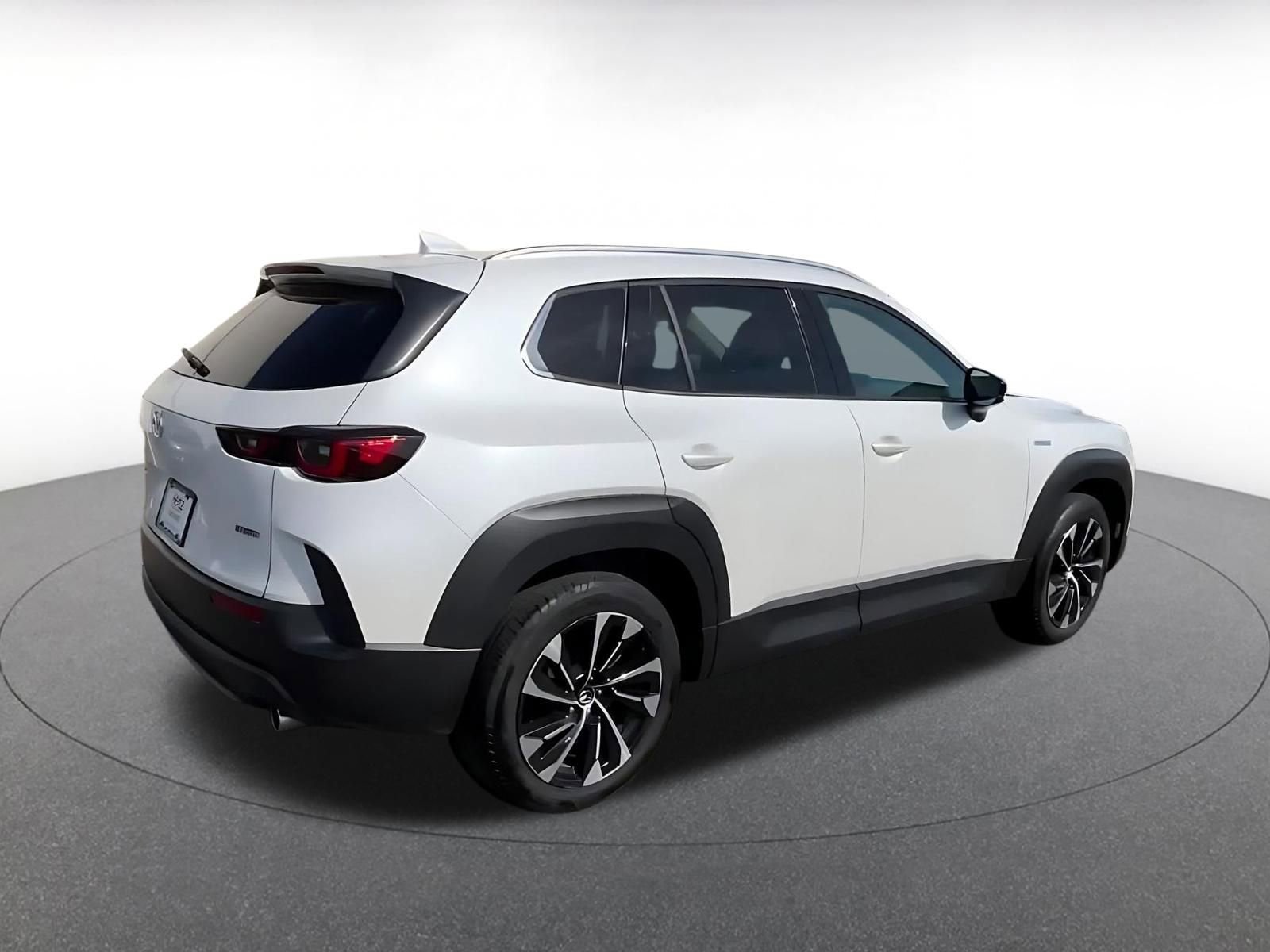 Thumbnail: 2025 Mazda CX-50 - 13