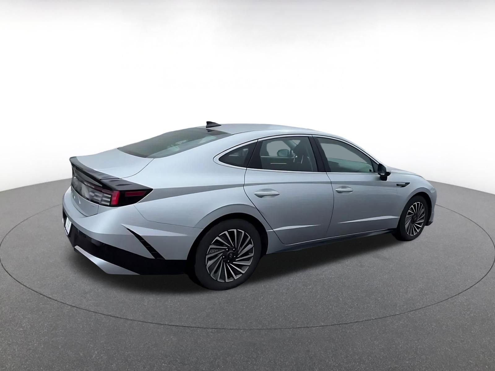 Thumbnail: 2025 Hyundai Sonata - 15
