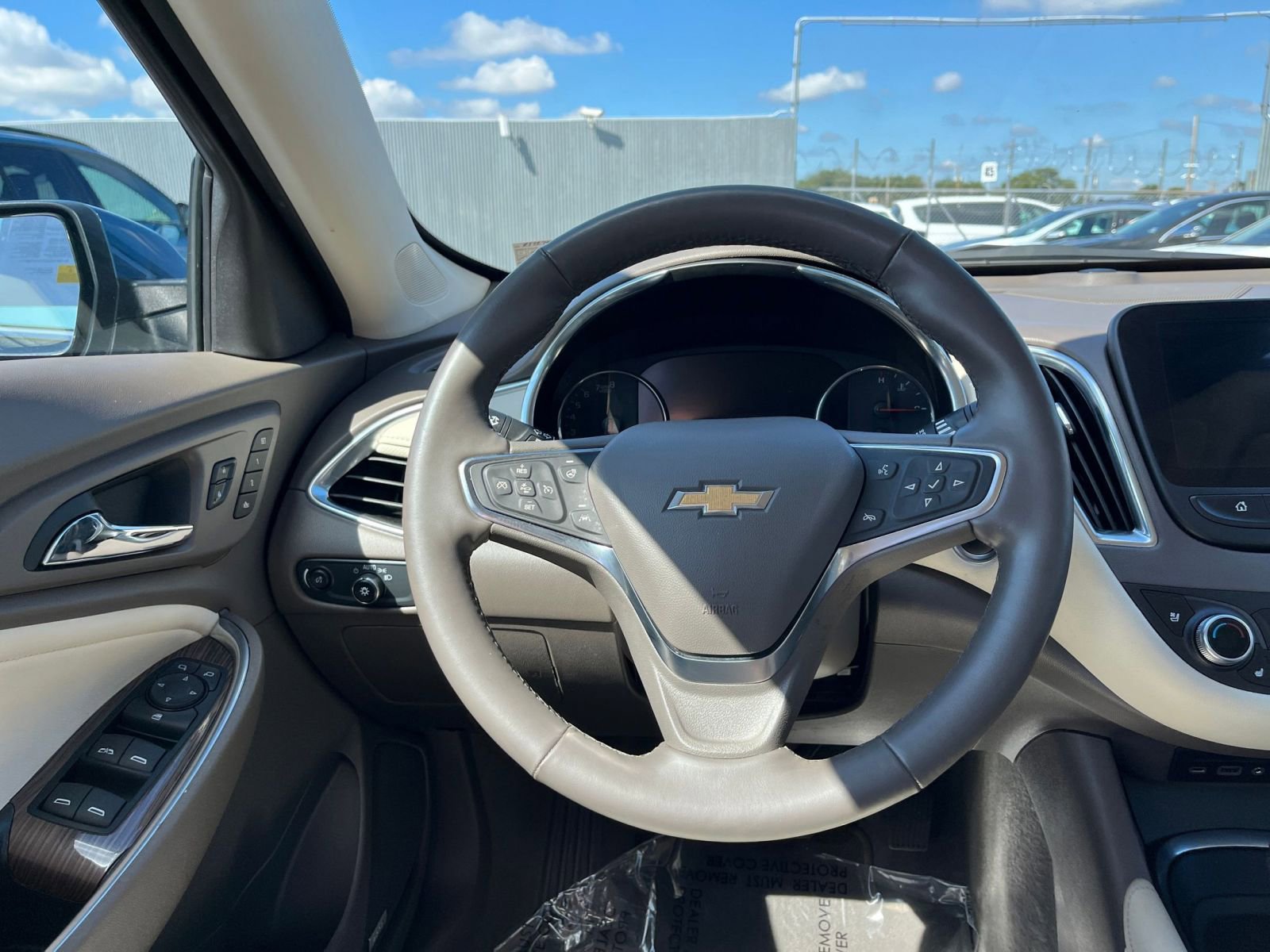 Thumbnail: 2024 Chevrolet Malibu - 28