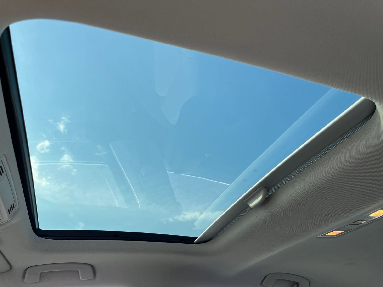 Thumbnail: 2025 Volkswagen Jetta - 29