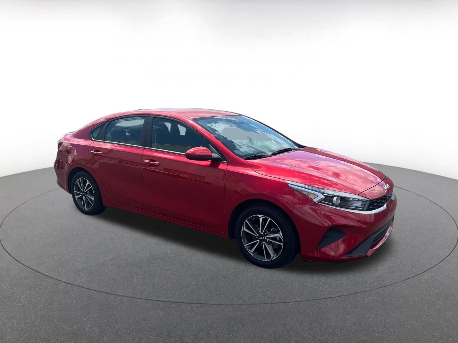Thumbnail: 2024 Kia Forte - 1