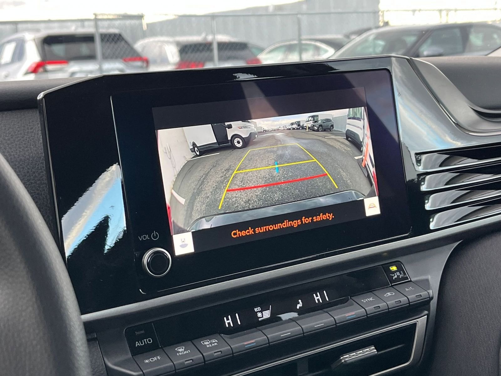 Thumbnail: 2025 Toyota Camry - 17