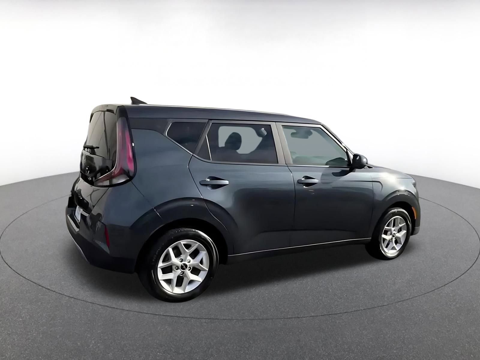 Thumbnail: 2025 Kia Soul - 15