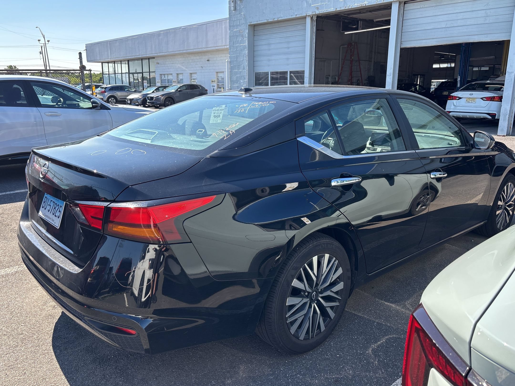 Thumbnail: 2025 Nissan Altima - 25
