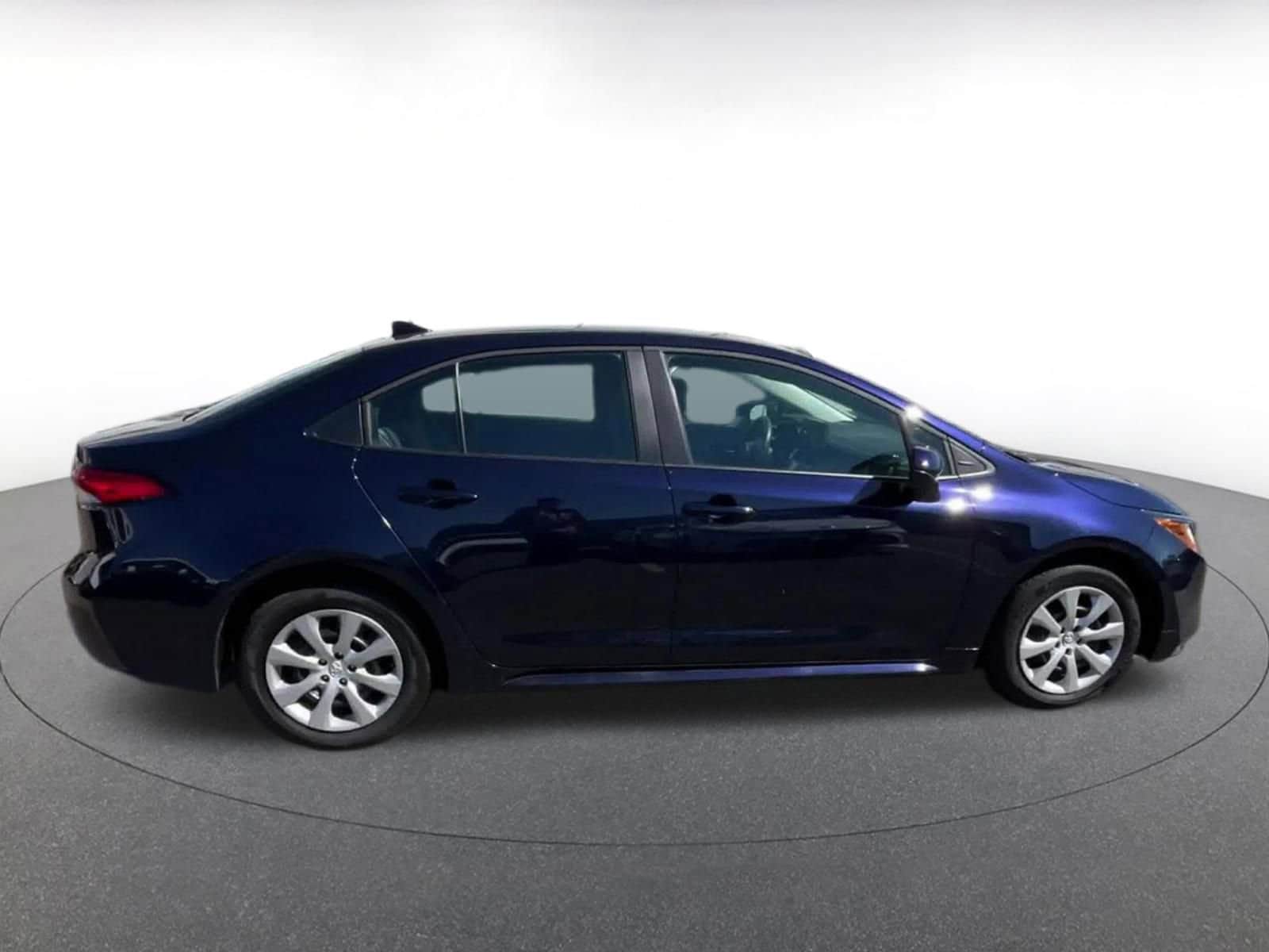 Thumbnail: 2025 Toyota Corolla - 16