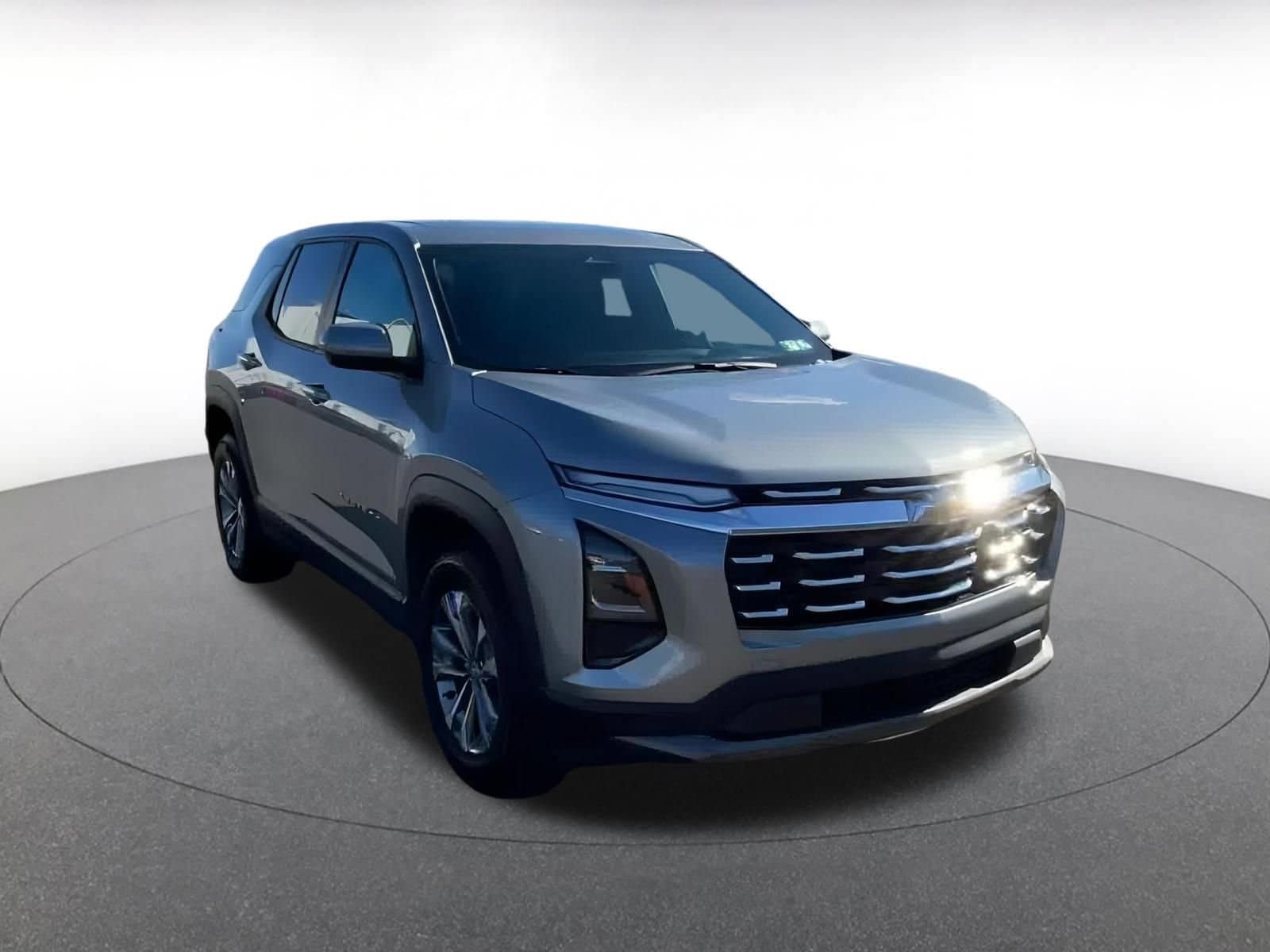 Thumbnail: 2025 Chevrolet Equinox - 3