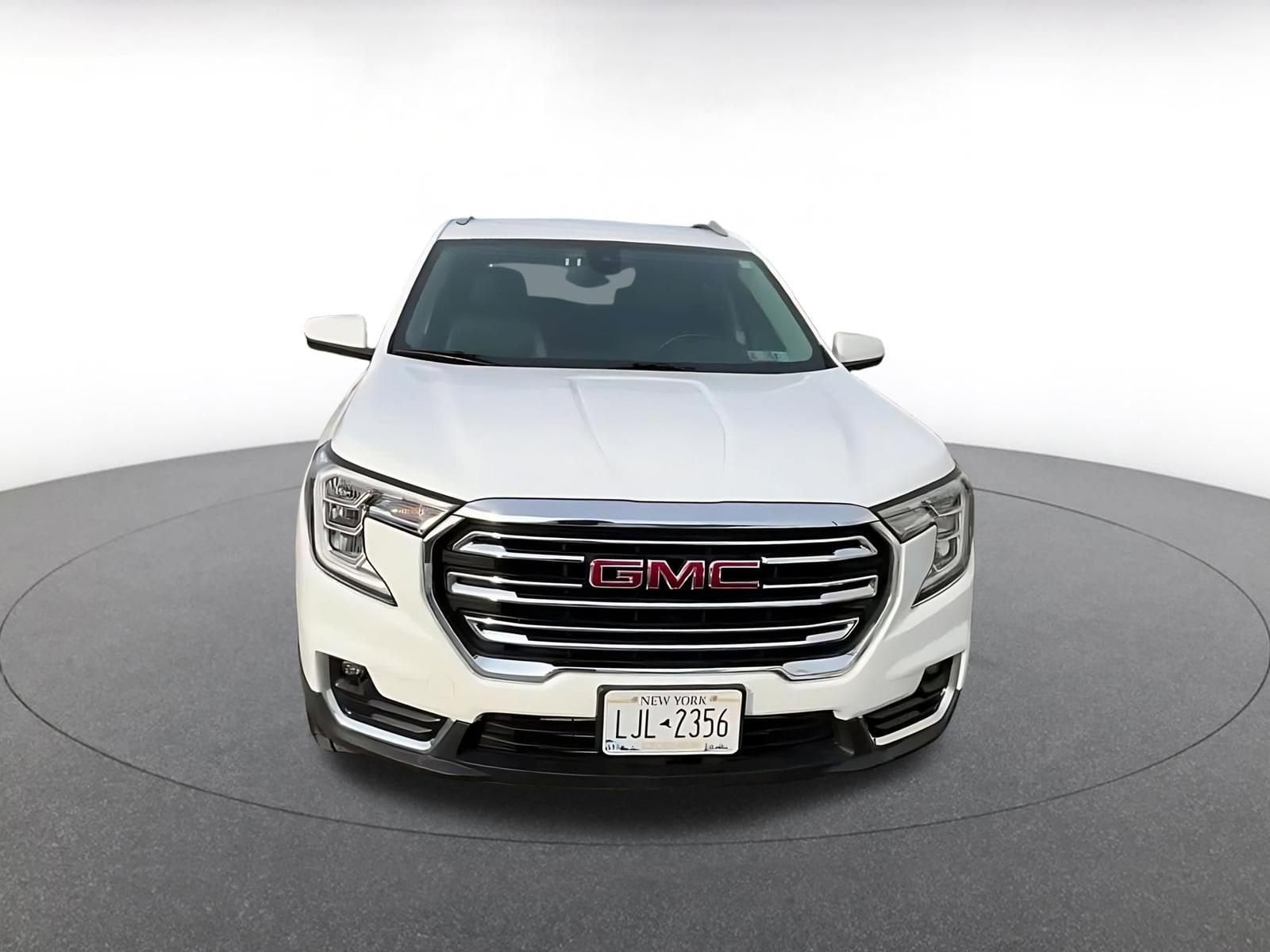 Thumbnail: 2024 GMC Terrain - 3