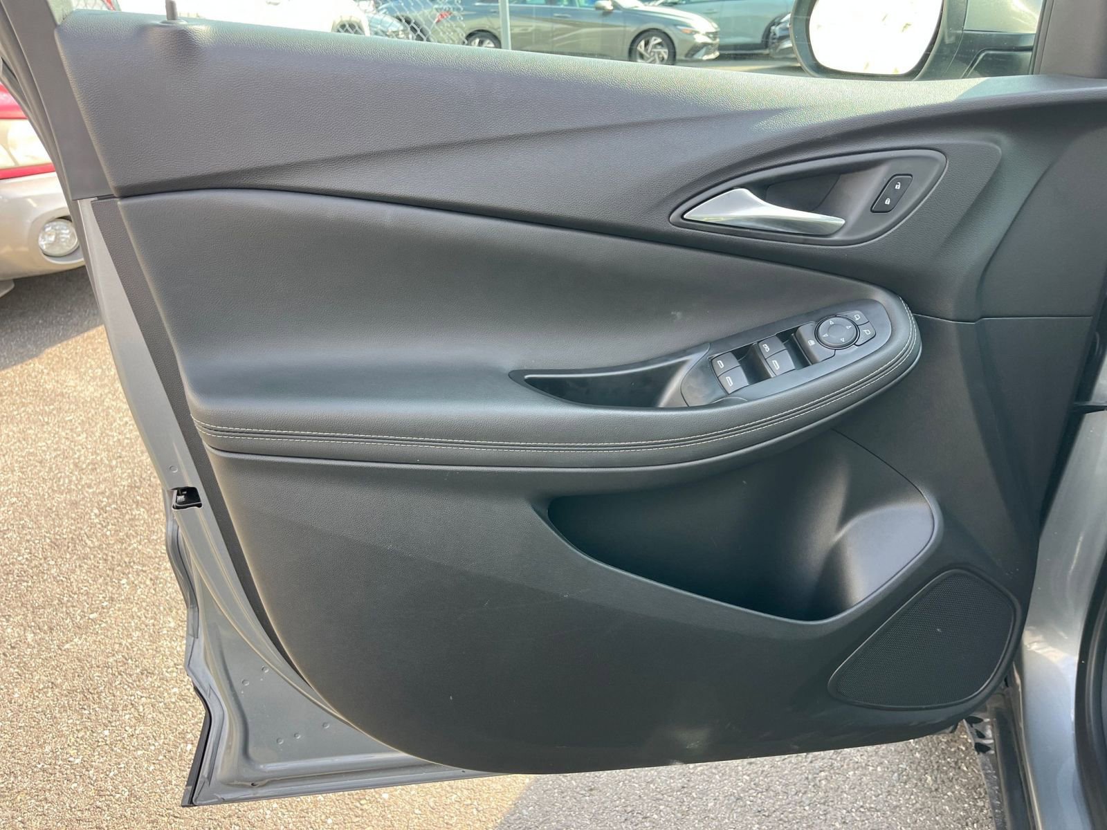 Thumbnail: 2025 Buick Encore GX - 18