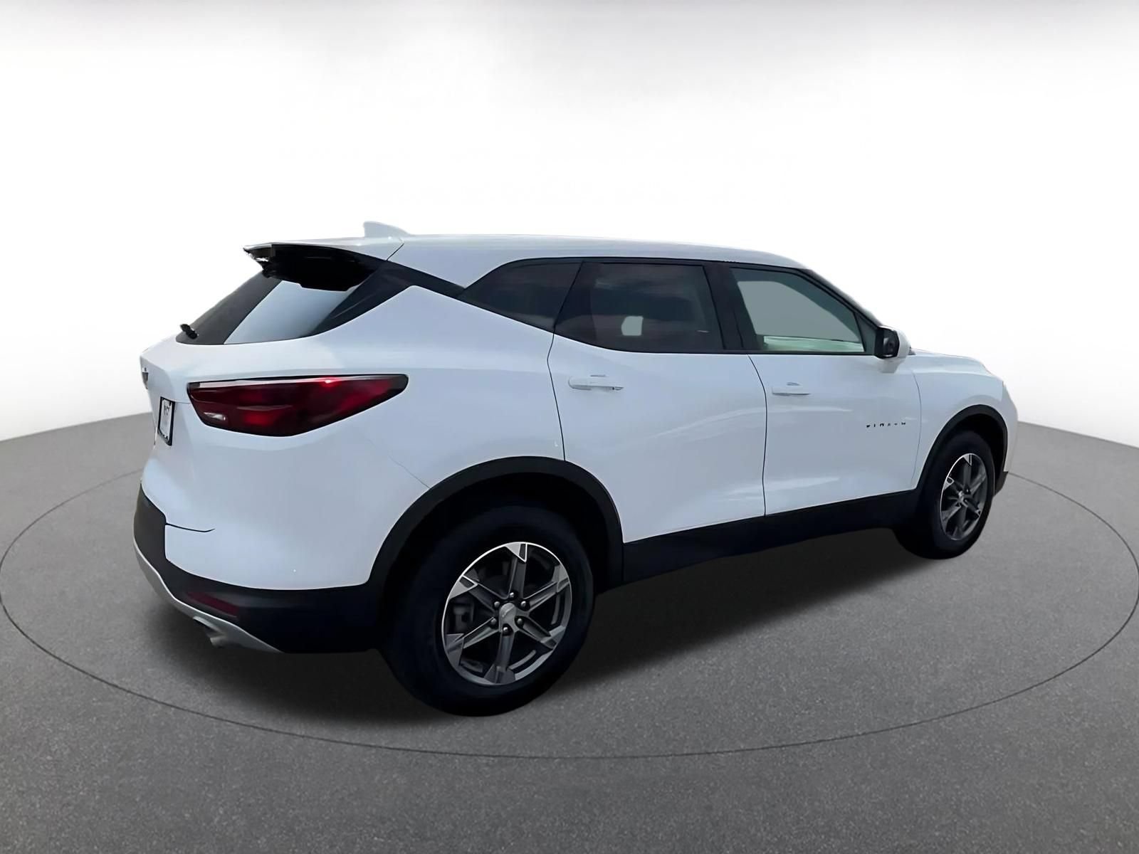 Thumbnail: 2025 Chevrolet Blazer - 12