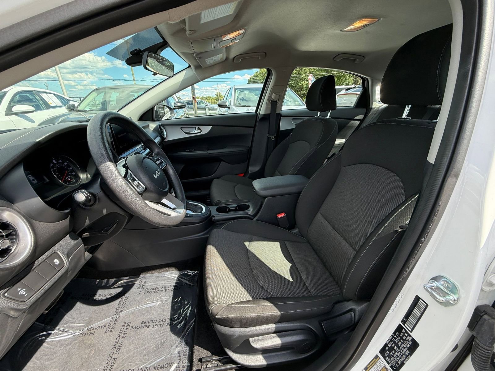 Thumbnail: 2024 Kia Forte - 25