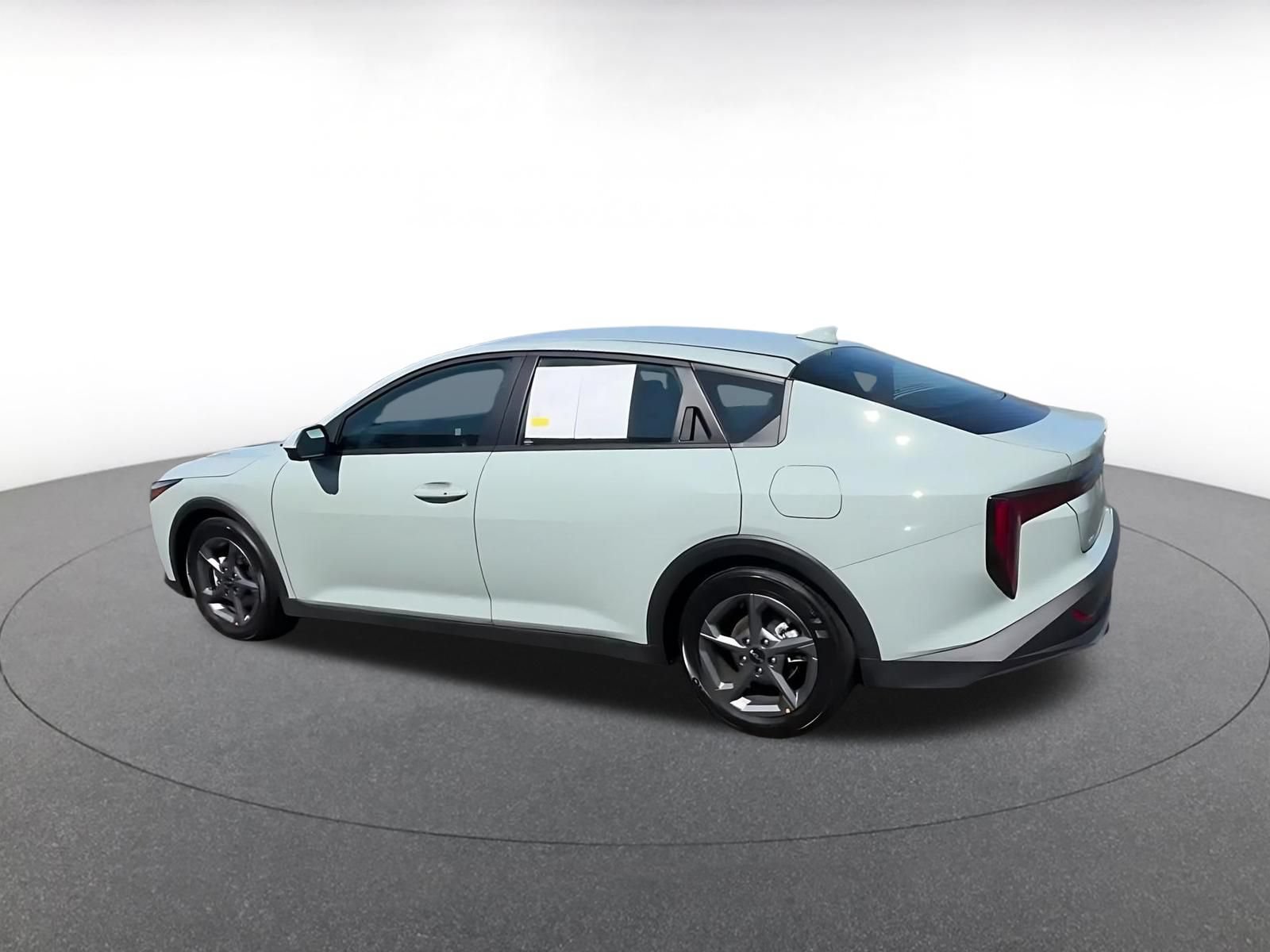 Thumbnail: 2026 Kia K4 - 11