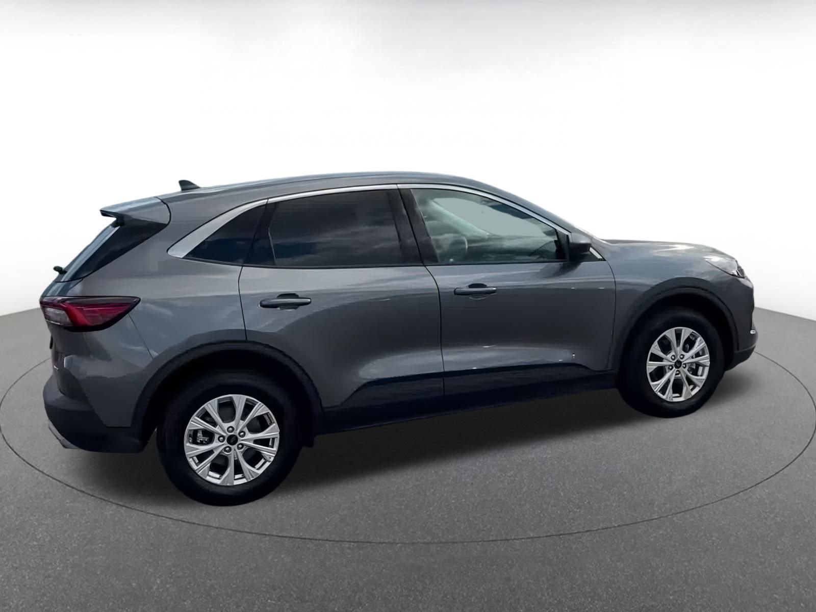 Thumbnail: 2024 Ford Escape - 6