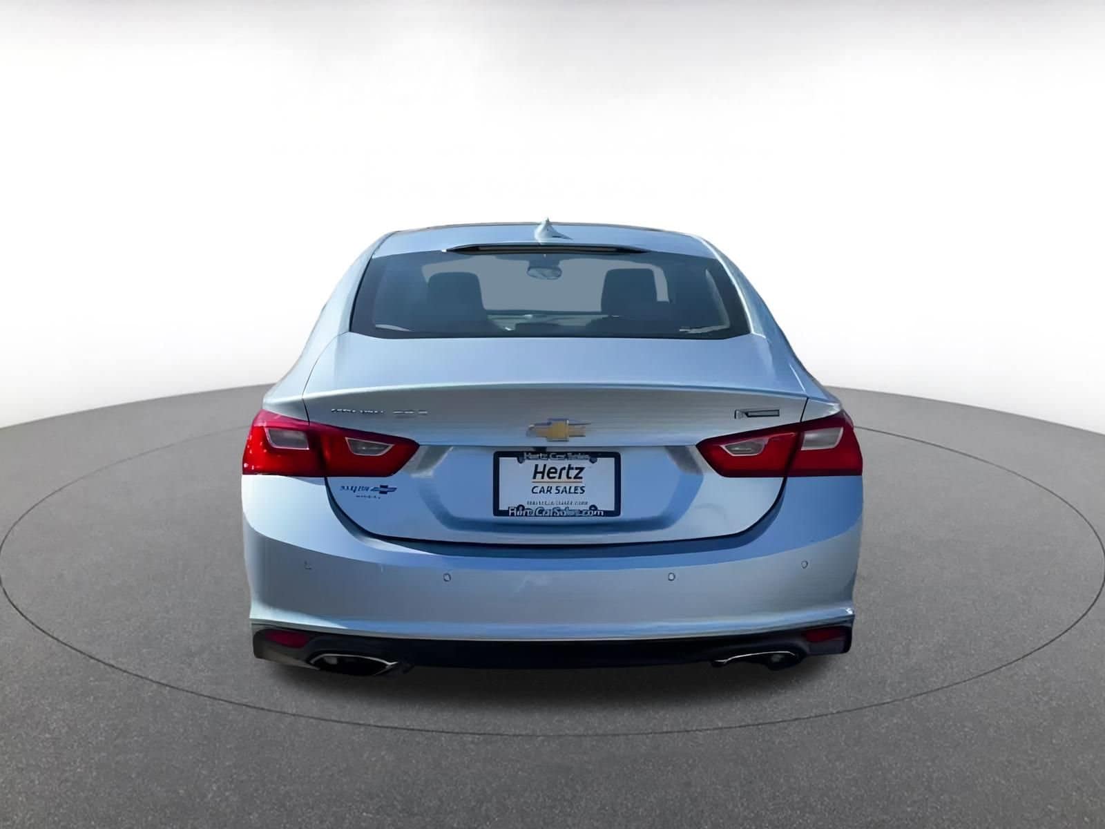 Thumbnail: 2017 Chevrolet Malibu - 12