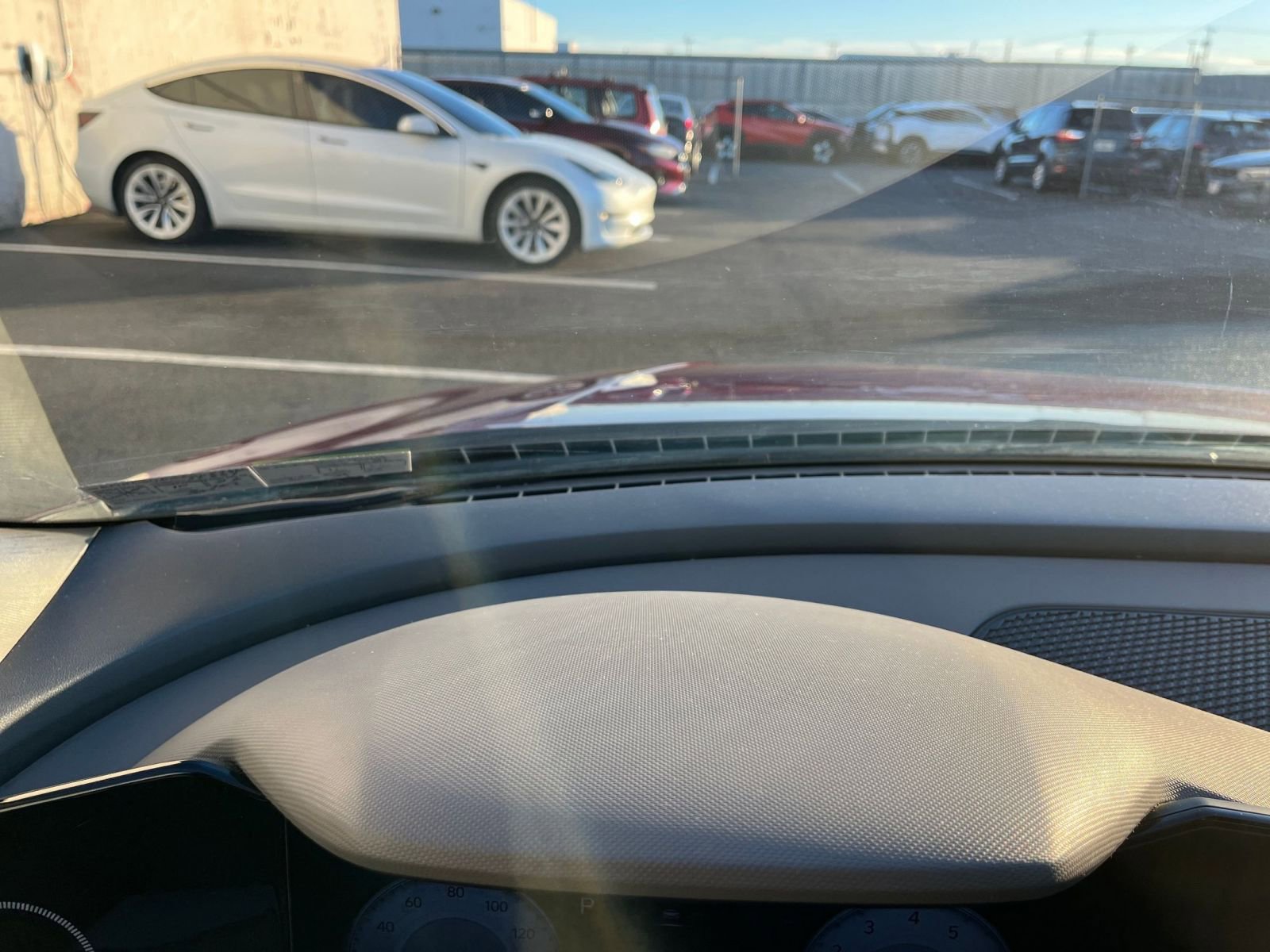 Thumbnail: 2025 Hyundai Elantra - 33