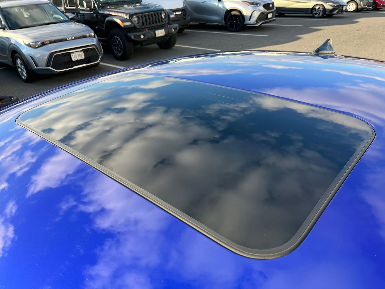 Thumbnail: 2025 Hyundai Elantra - 28