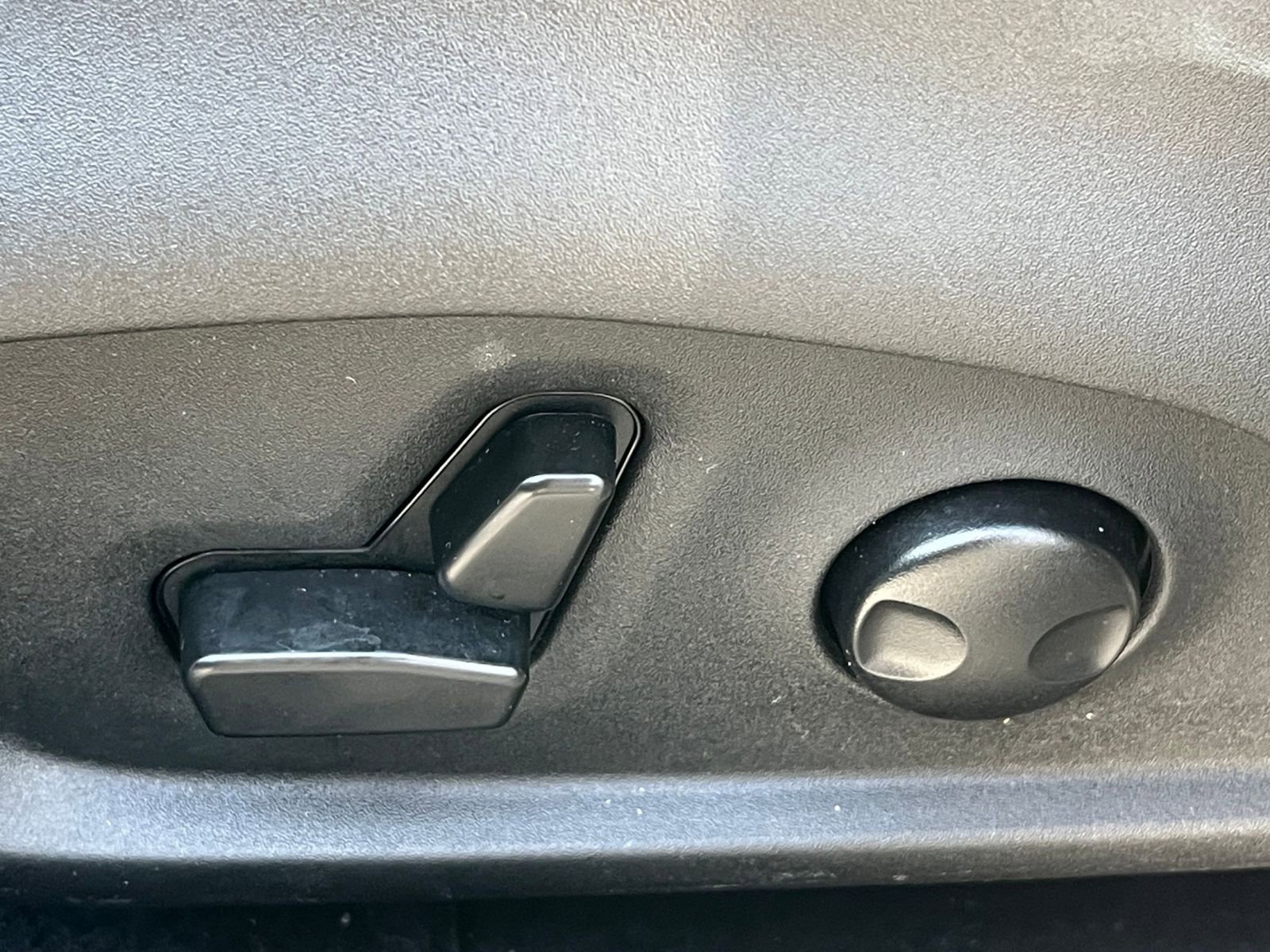 Thumbnail: 2025 Jeep Compass - 22