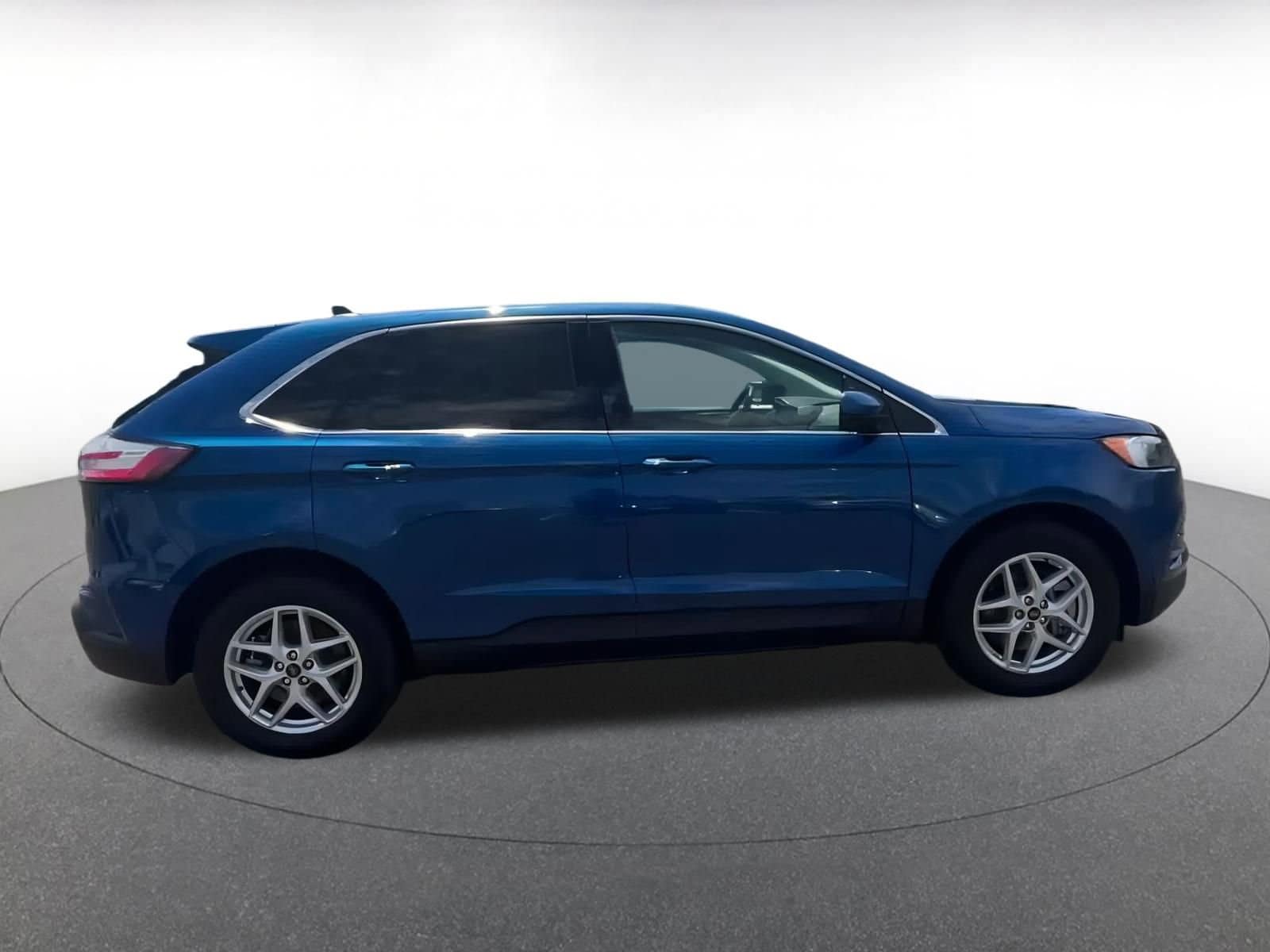 Thumbnail: 2024 Ford Edge - 16